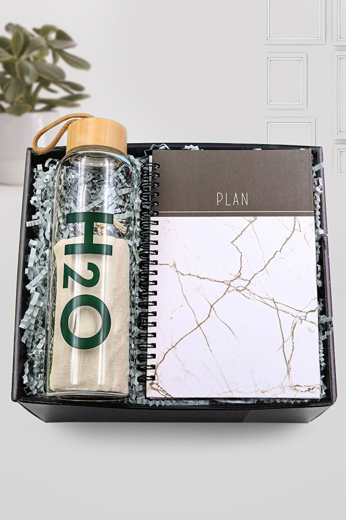 Beyaz Mermer Desenli Defter & Bambu Kapaklı Cam Matara Hediye Seti