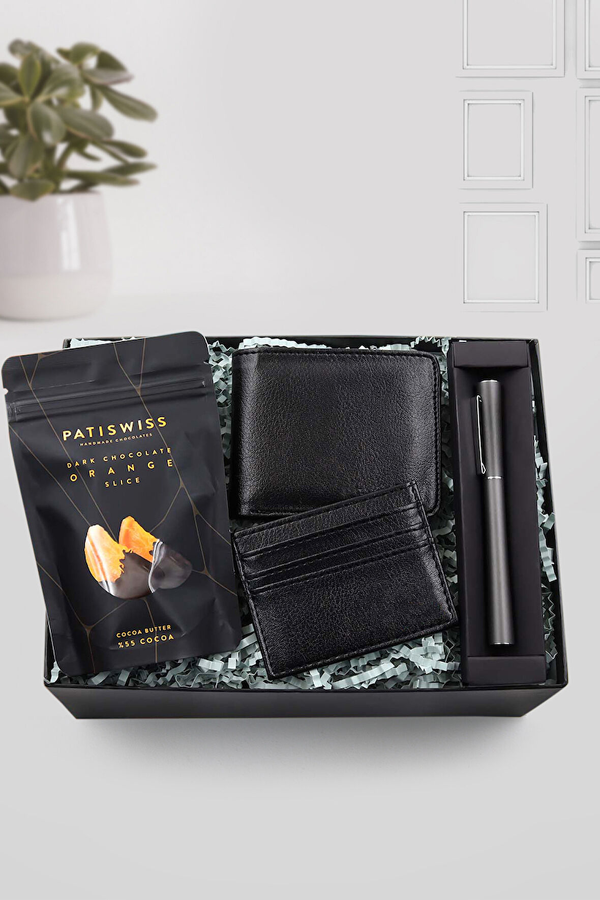 Siyah Erkek Cüzdanı & Siyah Kartlık & Patiswiss Dilimi & Gri Roller Kalem Hediye Seti