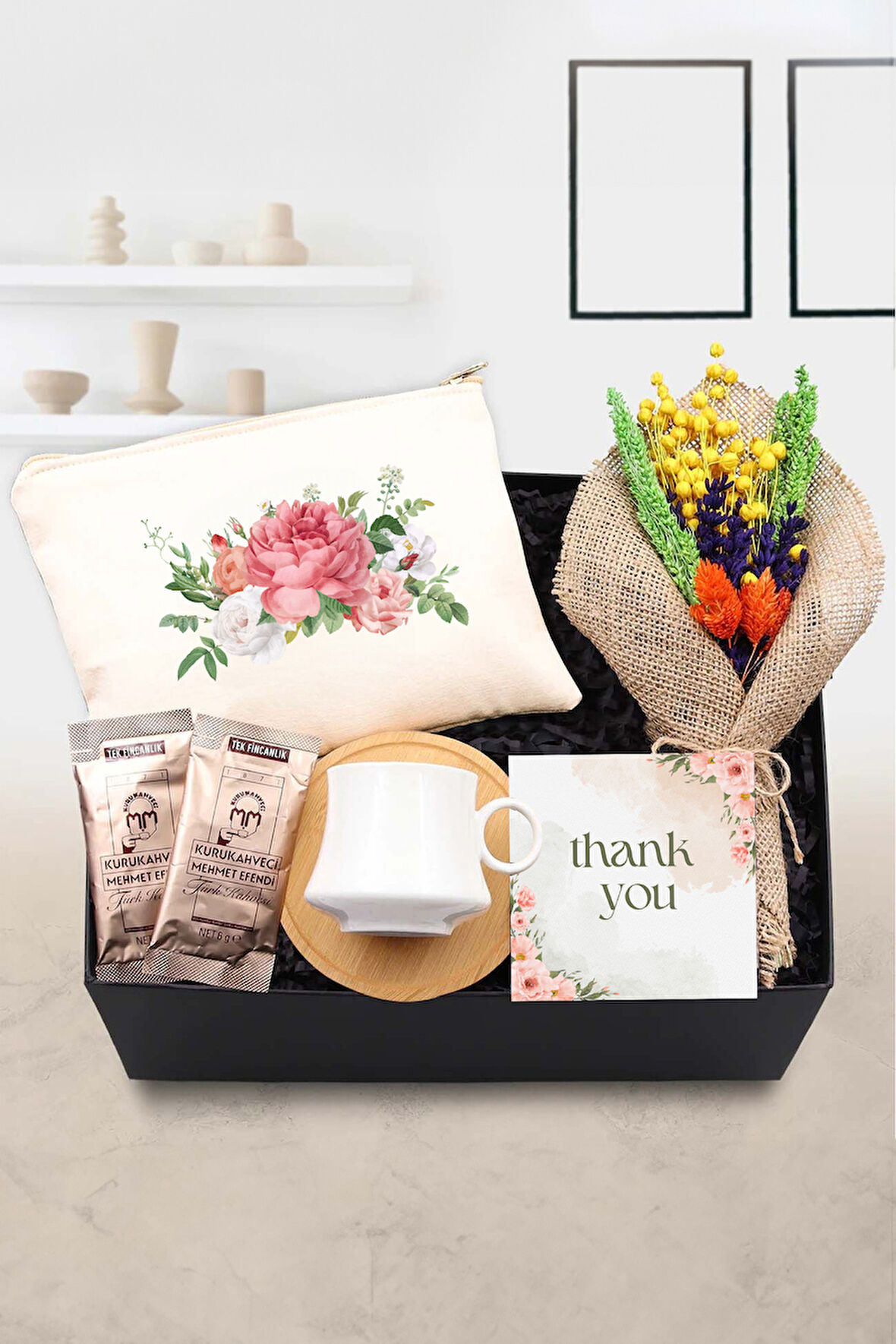 Bez El Çantası & Beyaz Fincan & Kurutulmuş Çiçek & 2'li Tek İçimlik Türk Kahvesi Hediye Seti