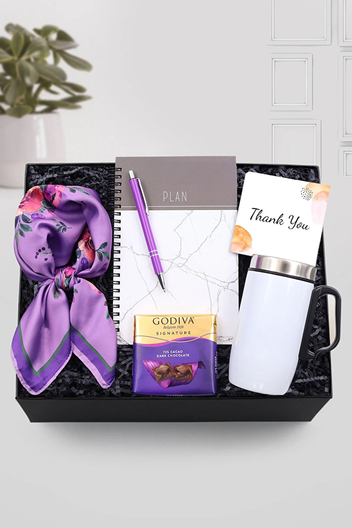 Kulplu Beyaz Termos-Beyaz Mermer Defter-Mor Tükenmez Kalem-Mor Fular-Godiva Çikolata Hediye Seti