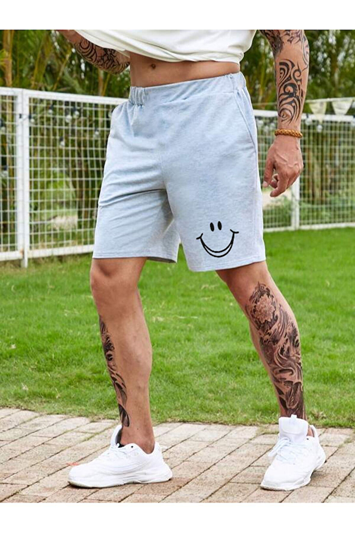 LUNAVISTA Unisex Smiley Face Baskılı Şort
