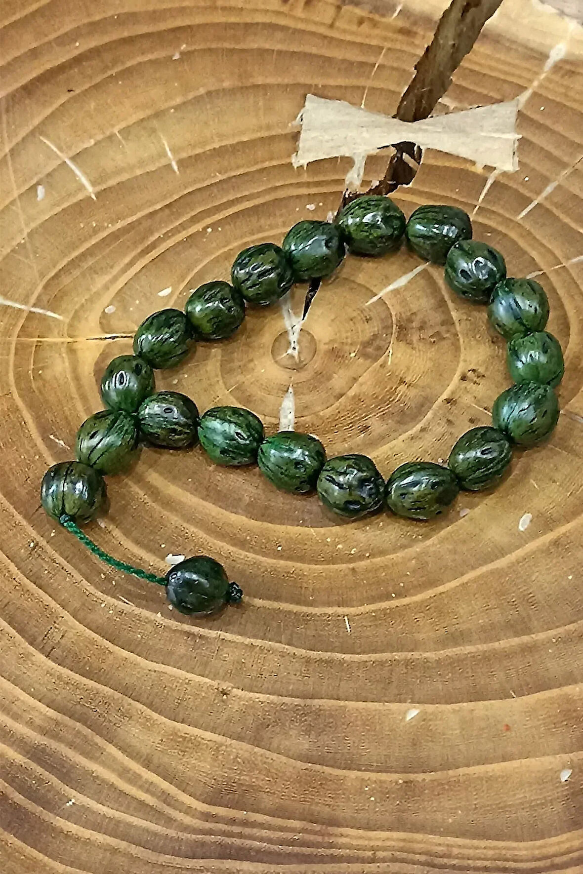 Andız Ağacı Bilek Boyu Kokulu Işçilikli Maskot Tesbih