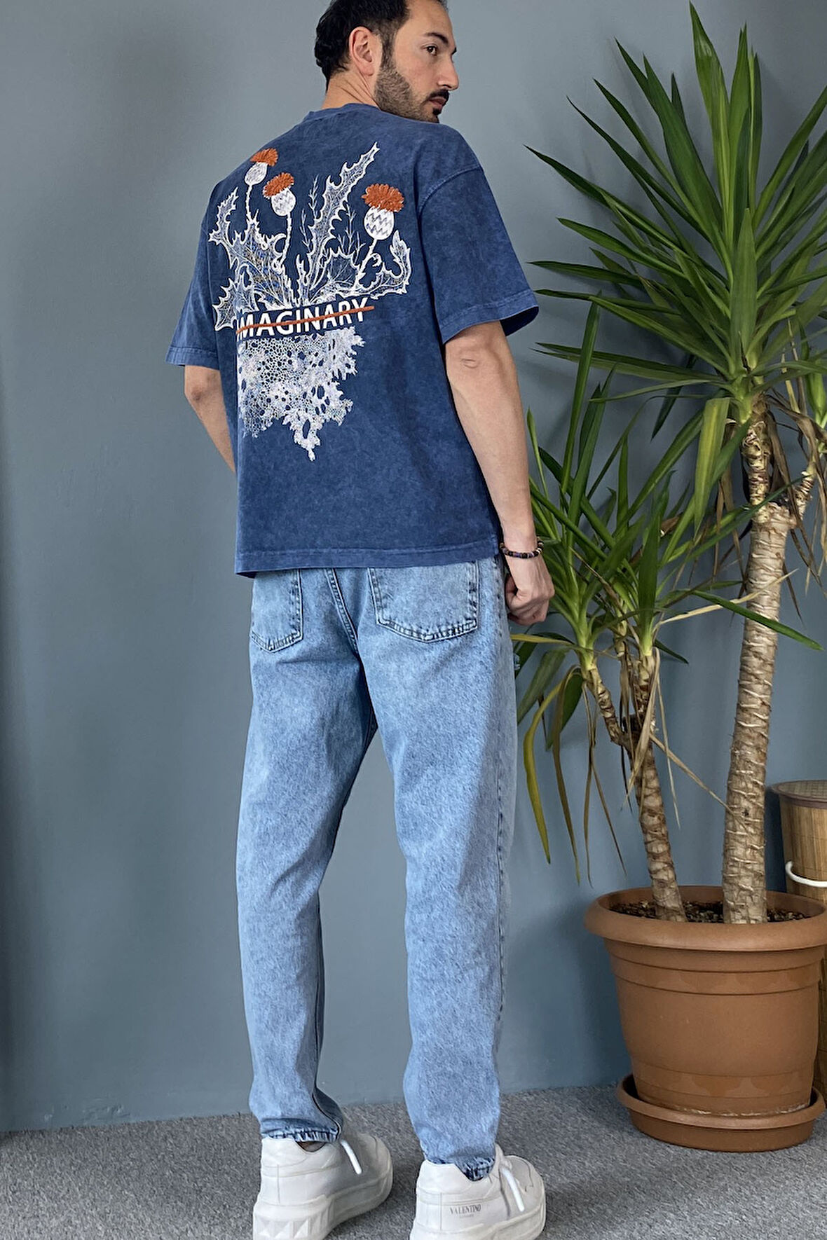 Bisiklet Yaka Imaginary Yıkamalı Oversize Tişört