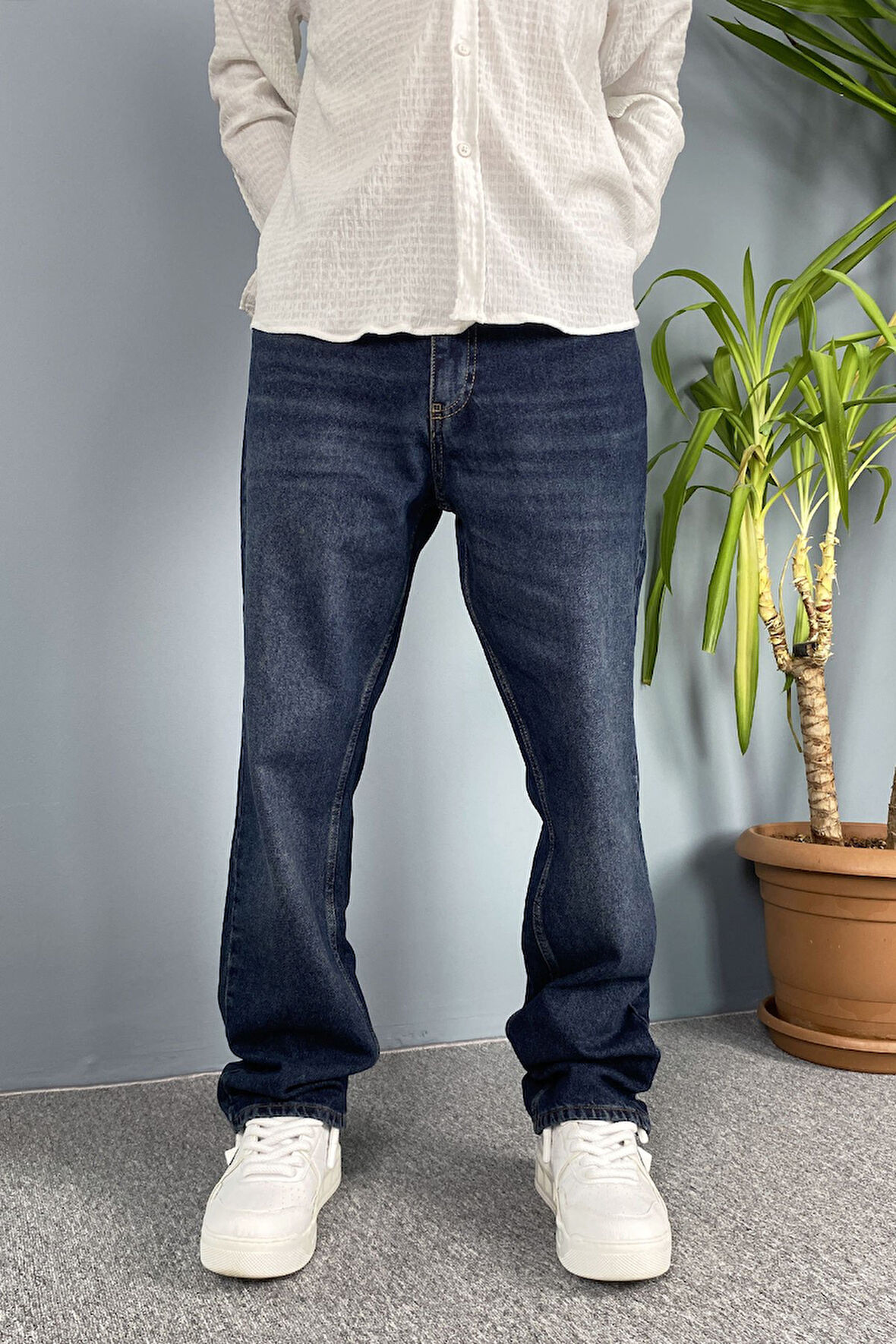 Lacivert Taşlanmış Jean - Kot Pantolon Regular Kalıp