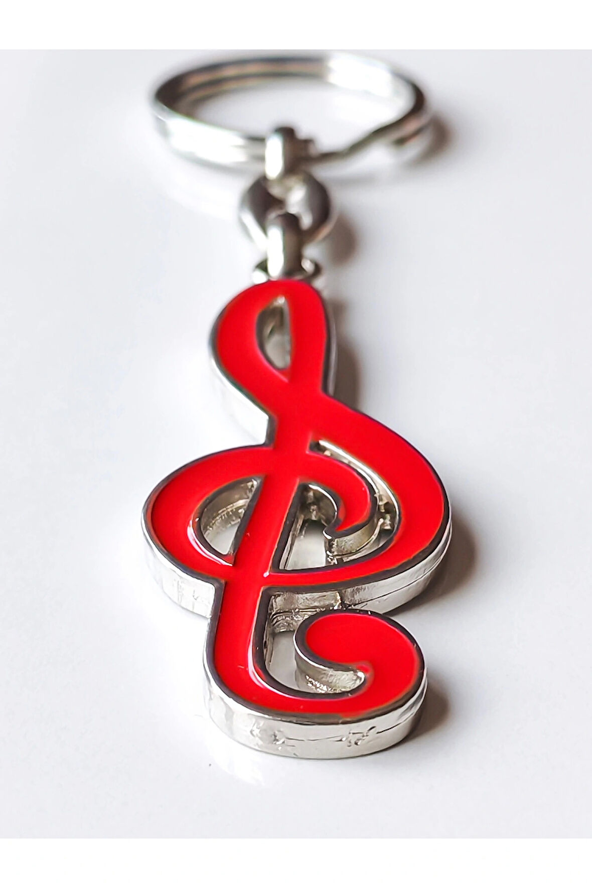 Kırmızı Renkli Sol Notalı Metal Anahtarlık