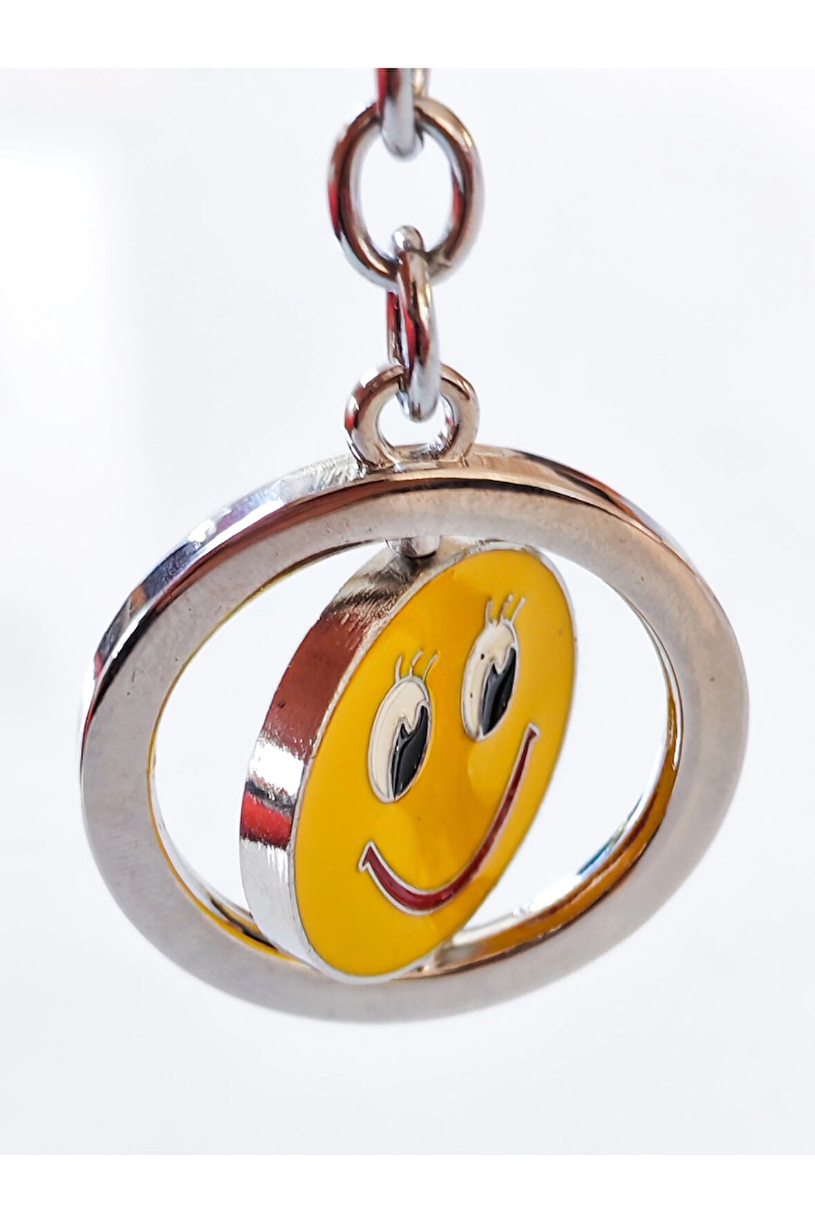 Sarı Gülen Surat Emojili Dönebilen Metal Anahtarlık