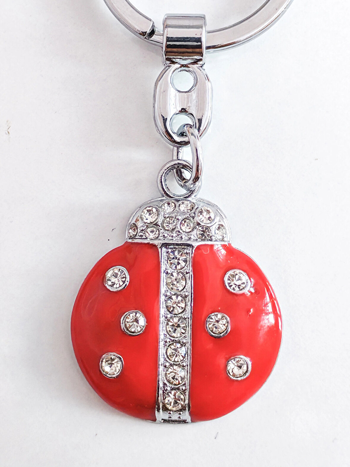 Üzeri Taşlarla Bezeli Kırmızı Uğur Böceği Metal Anahtarlık
