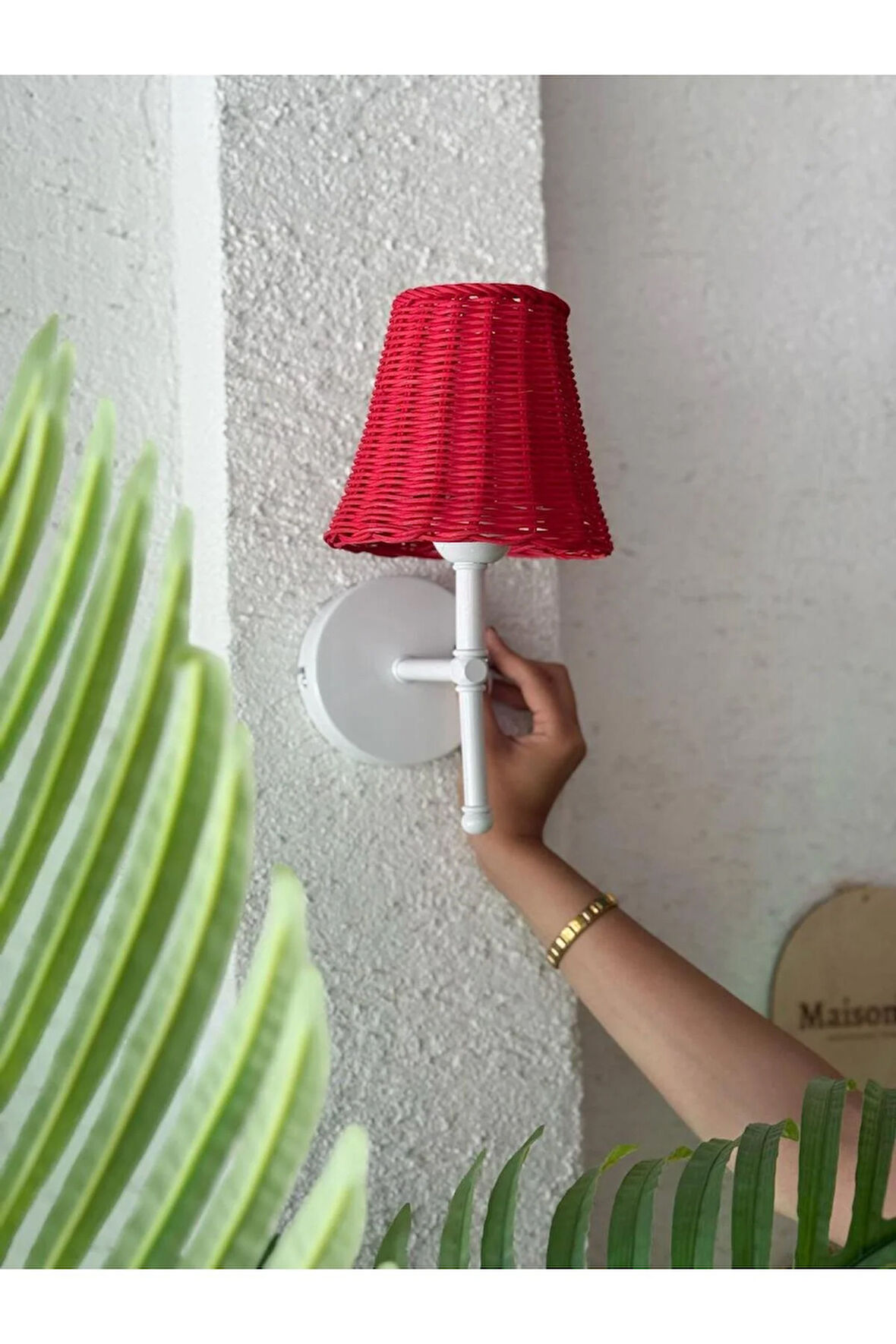 Kırmızı Rattan Kablosuz Pilli Duvar Aydınlatması Aplik - Alt Beyaz