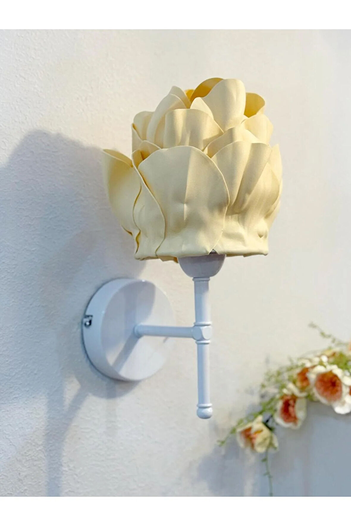 Butter Yellow - Sarı Eva Anemon Tasarım Kablosuz Pilli Aplik - Alt Beyaz Tüm Boy 35 cm