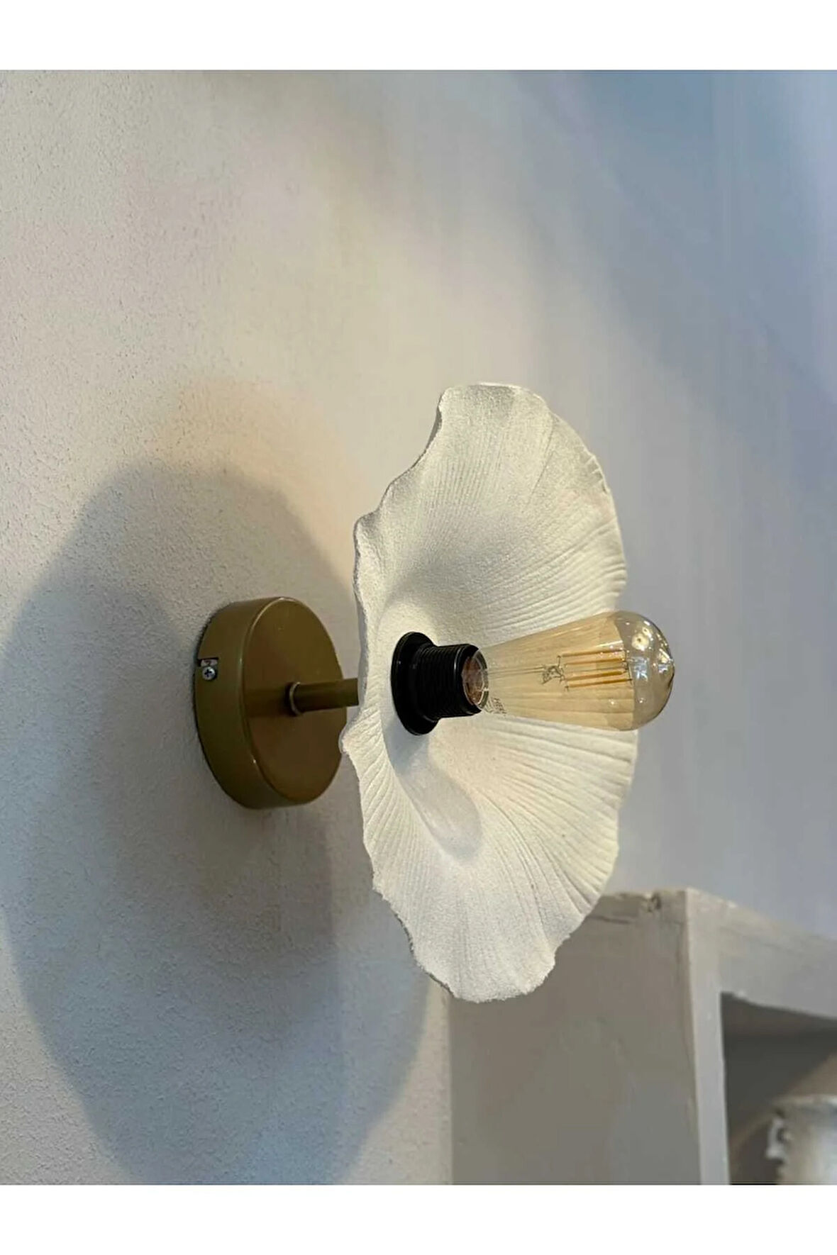 Avf Flower Tasarım Modern Kablolu Aplik - Eskitme Gold