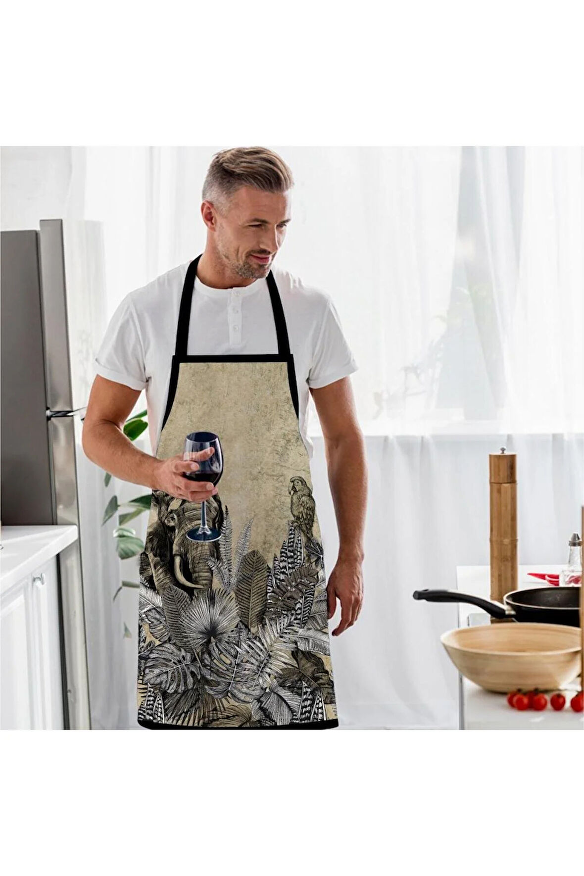 Fil Tasarımlı Mutfak Önlüğü (keten Kumaş, Uluslararası Yıkama Ve Solmama Sertifikası)