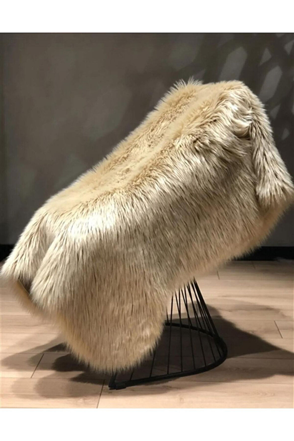 Kuzu Post Kırmızı Üst Kalite Tüy Dökmez Yıkanabilir Yumuşak Dokulu Peluş Halı