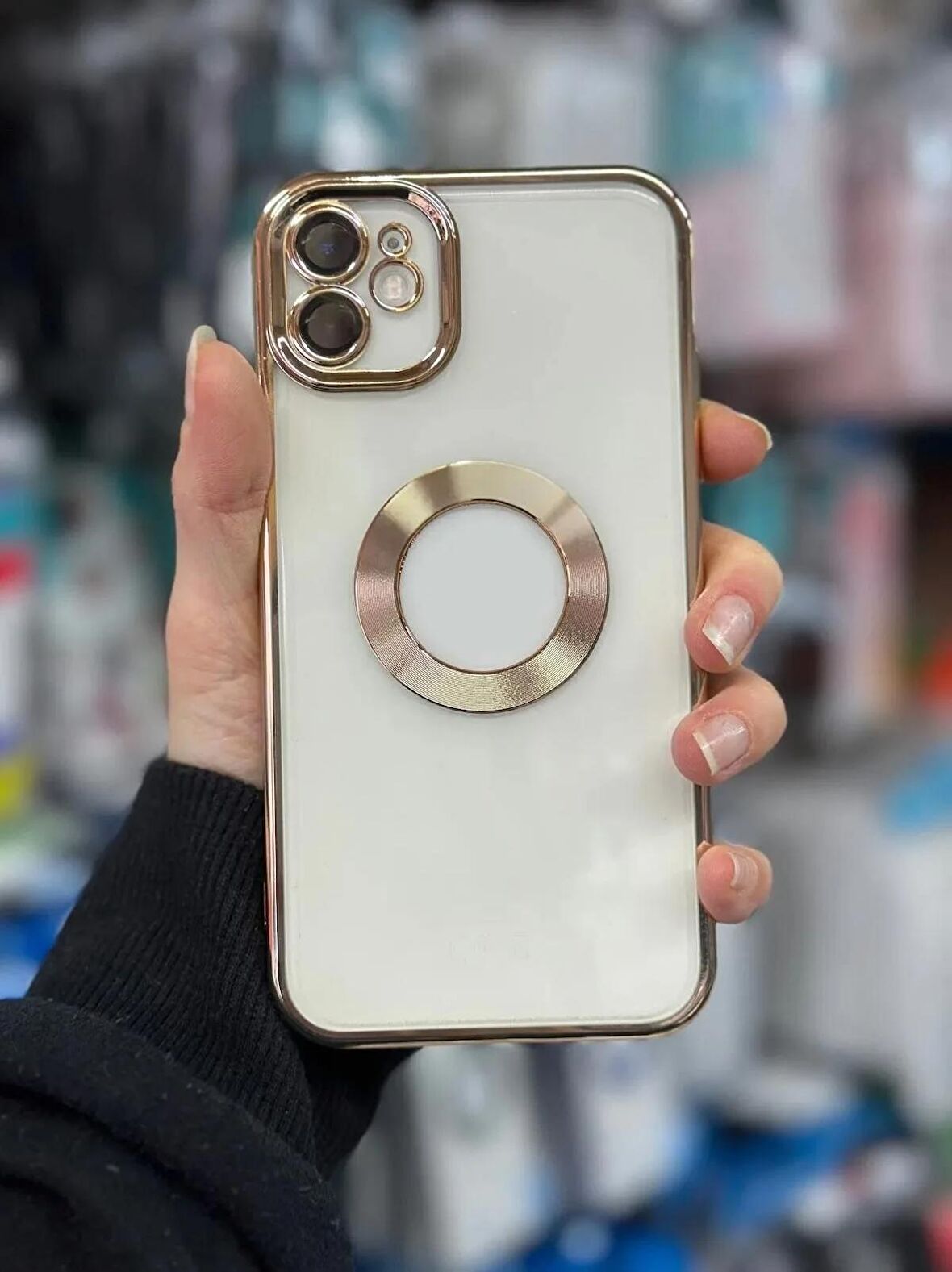 Apple iPhone 11 Modeliyle Uyumlu Renkli Çerçeveli, Kamera Korumalı Lazer Silikon Kılıf