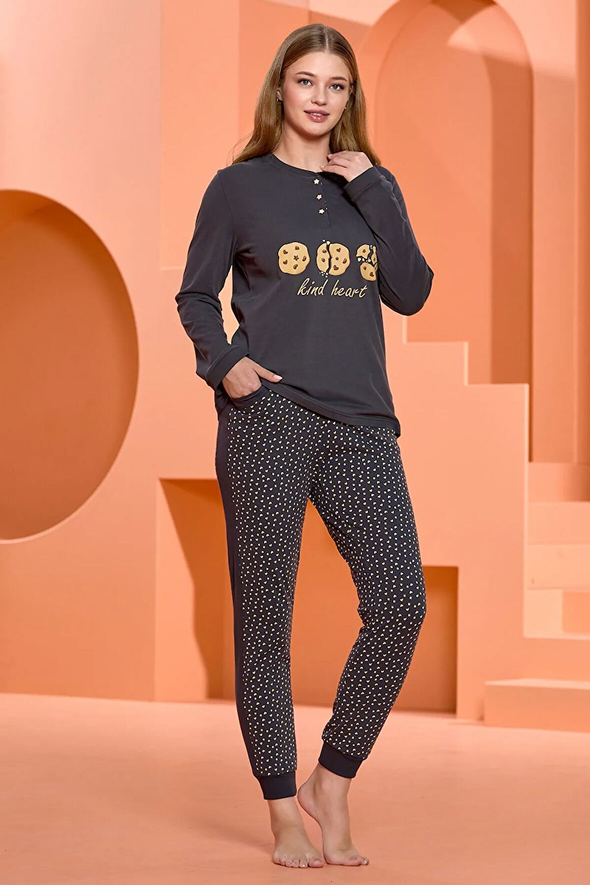 CB25011 Kadın Antrasit Baskı Detay Pijama Takımı