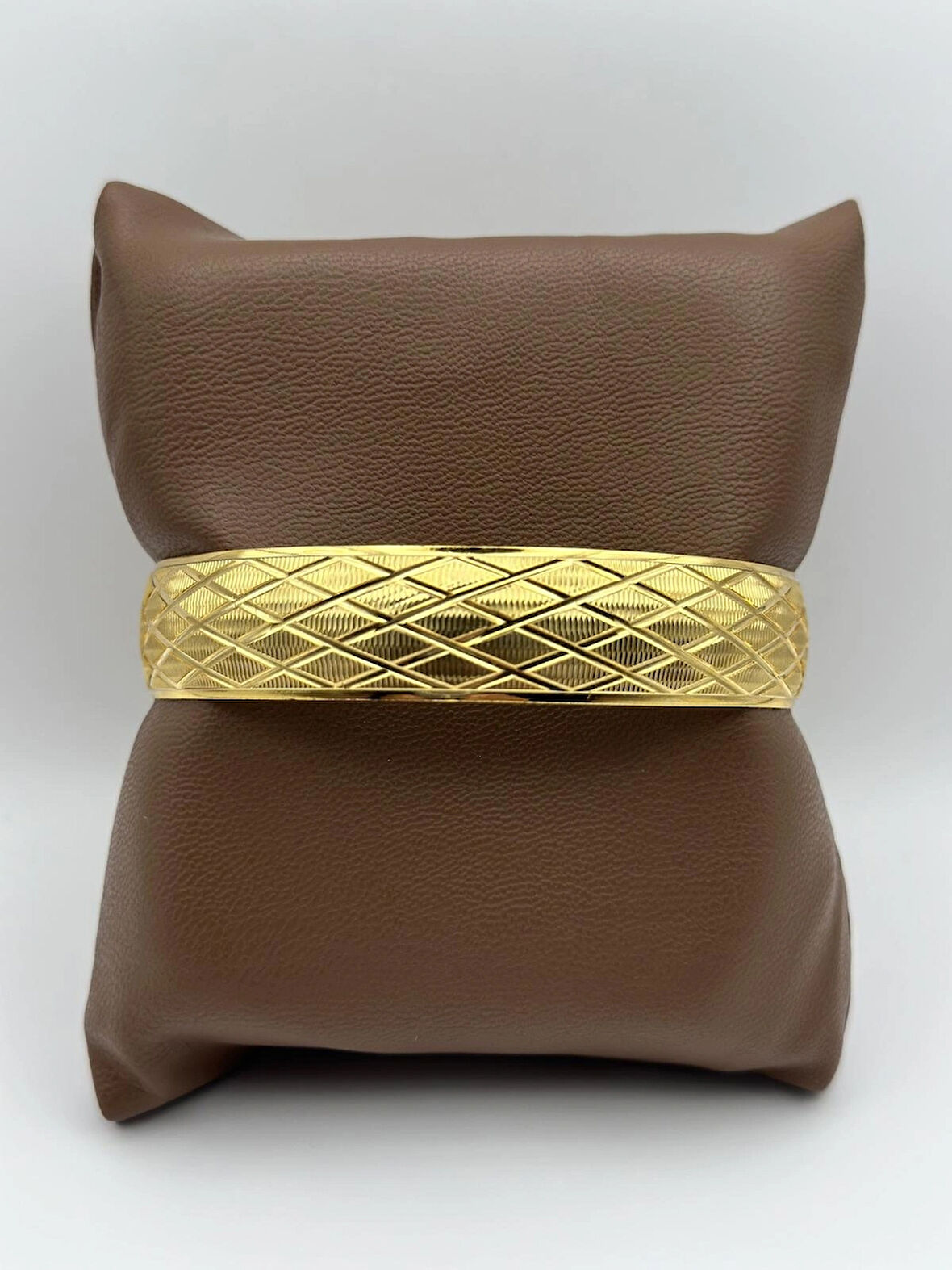 Çelik 22 Ayar Altın Kaplama Bilezik