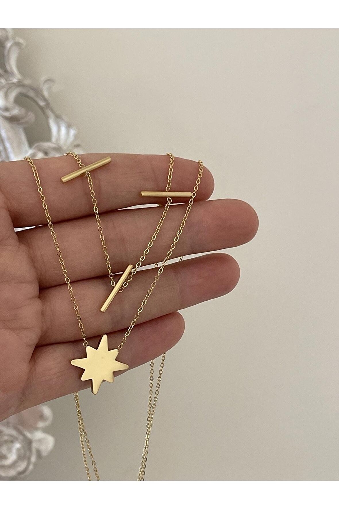 LUXURY STEEL GOLD RENK ŞANS YILDIZI TREND ÇELİK KOLYE