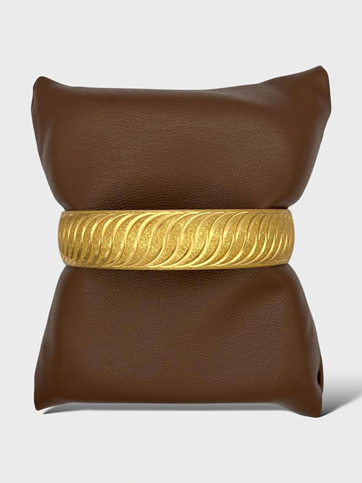 Çelik 22 Ayar Altın Kaplama Bilezik