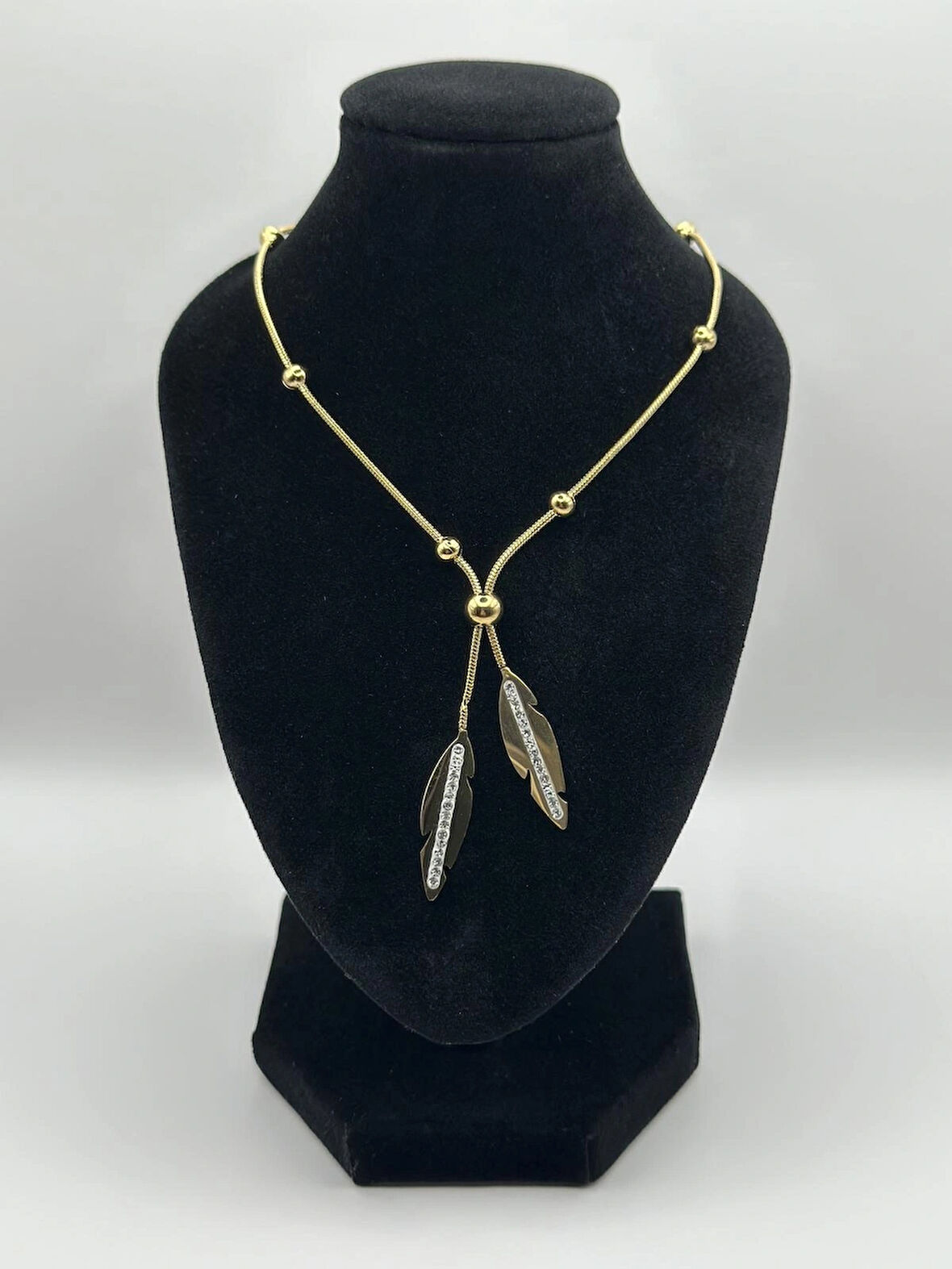 Çelik Zirkon Taşlı Yaprak Kolye