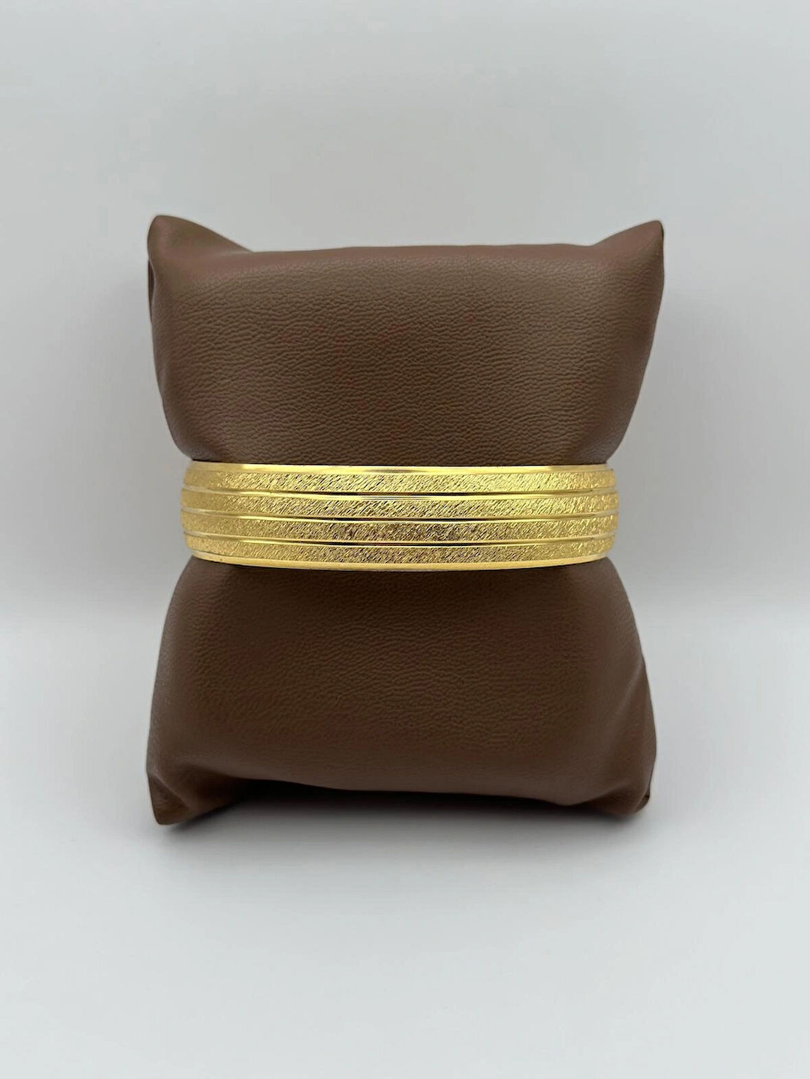 Çelik 22 Ayar Altın Kaplama Bilezik