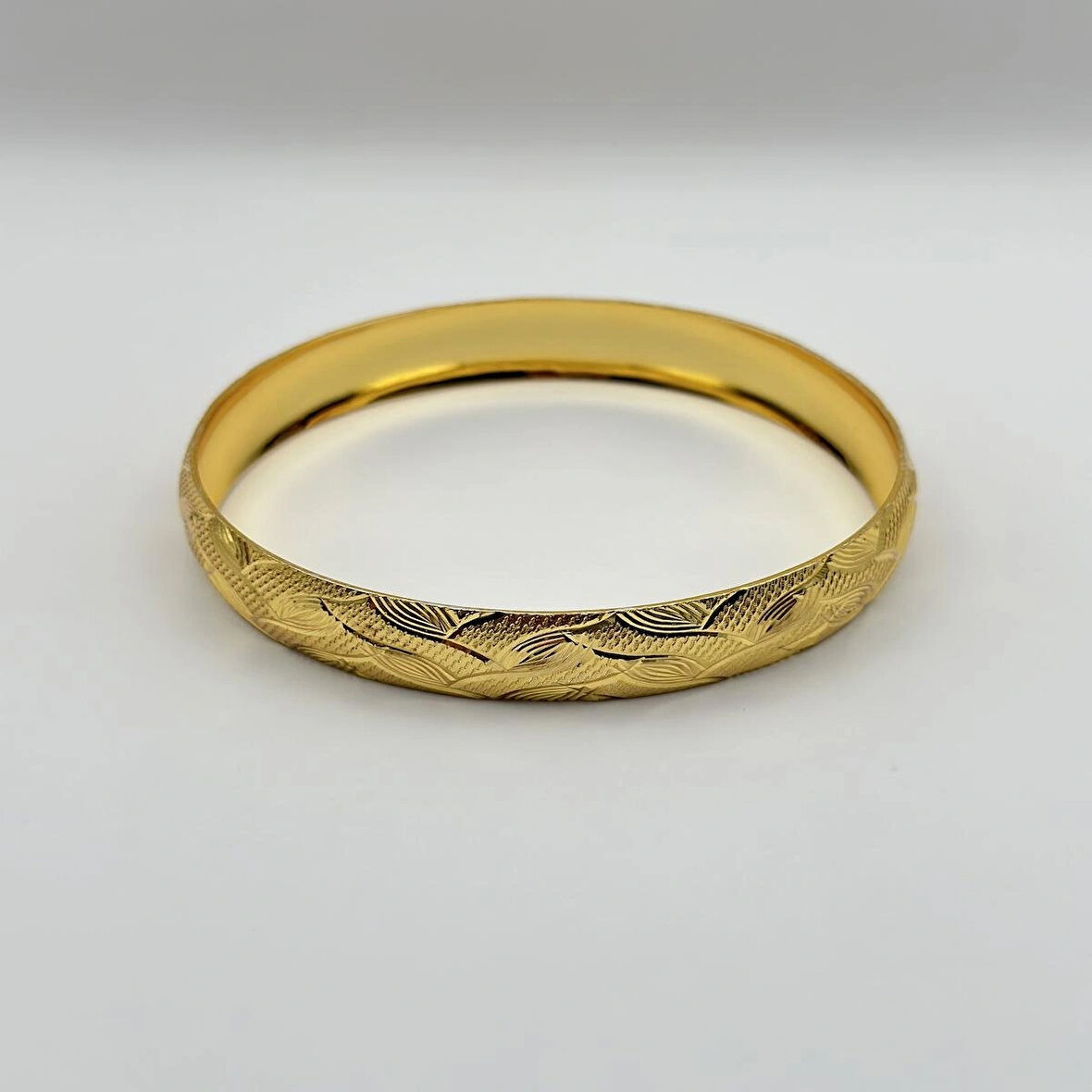 Çelik 22 Ayar Altın Kaplama Bilezik