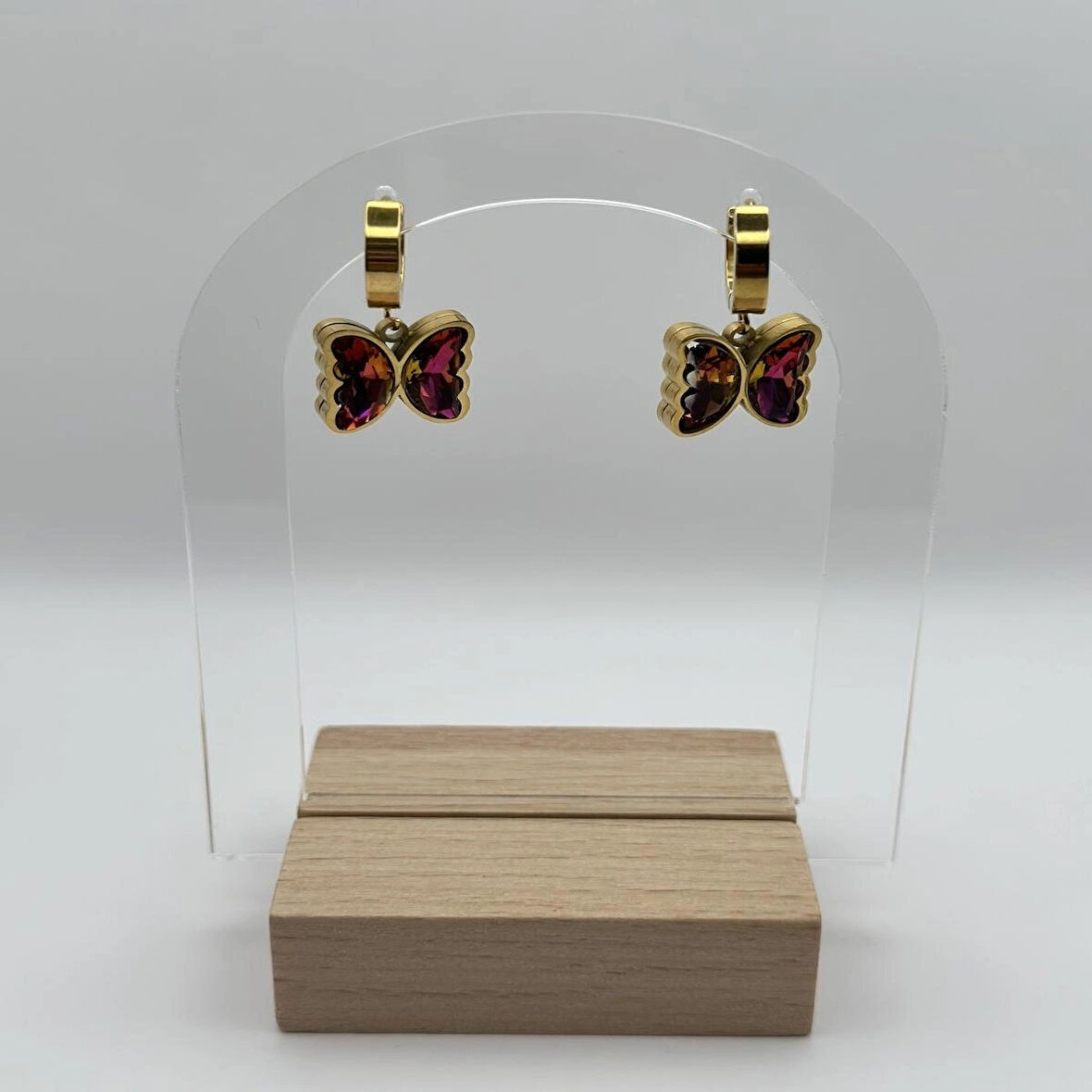 Çelik Renkli Zirkon Taşlı Kelebekli Küpe