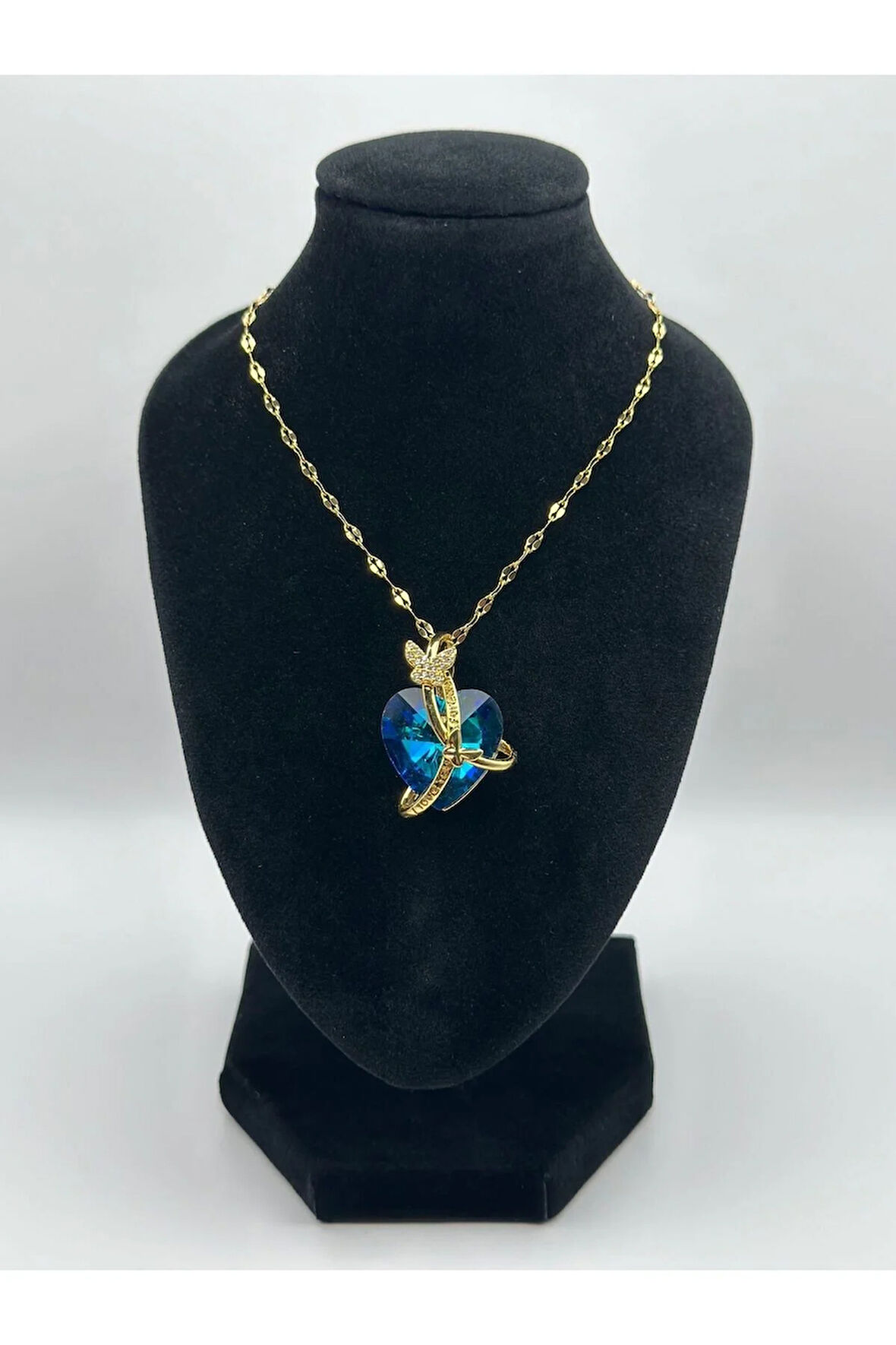 Çelik Zirkon Taşlı Kalpli Kelebekli Kolye