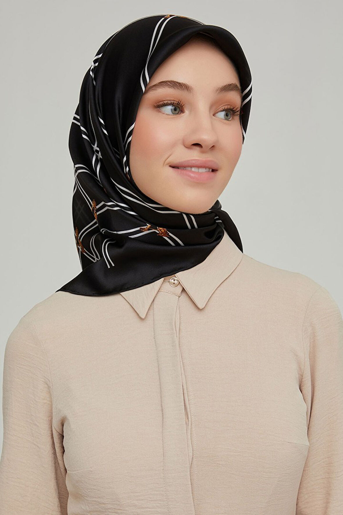 Armine Nostalji Serisi İpek Sura Eşarp 8656DS-33