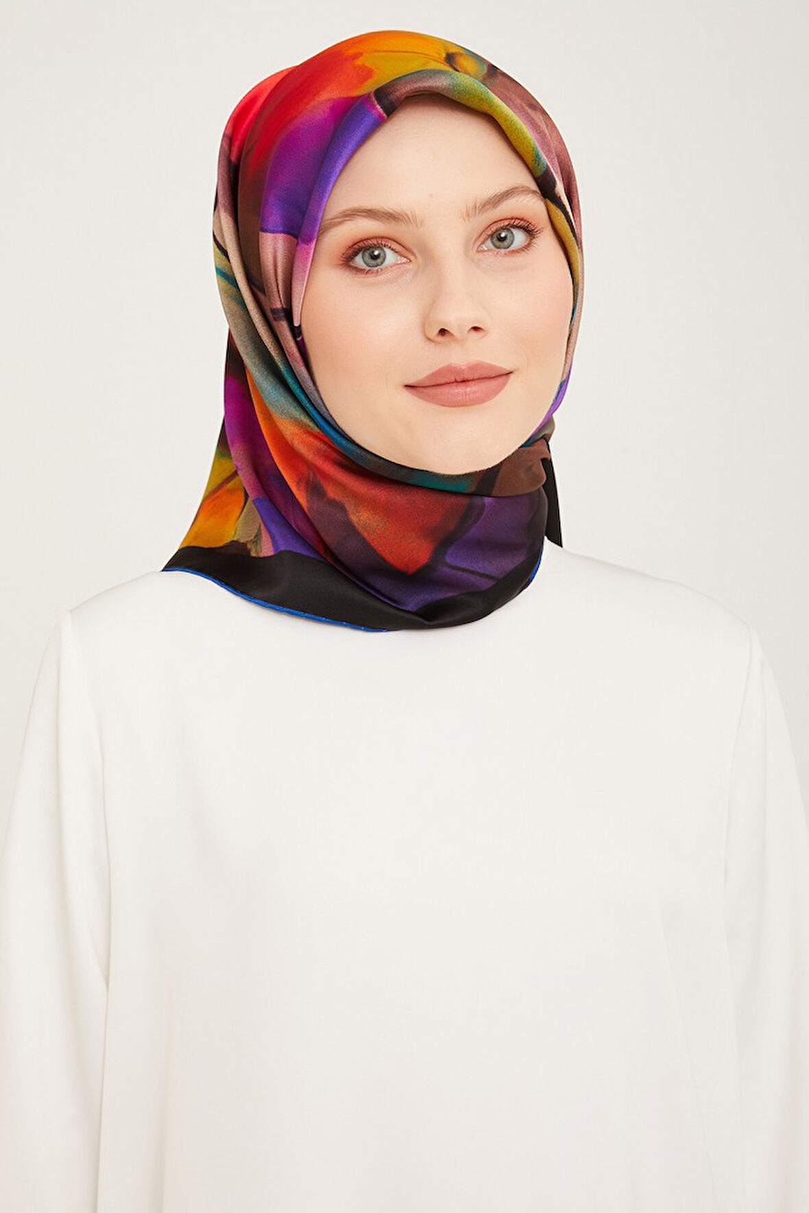Armine Nostalji Serisi İpek Sura Eşarp 9014DS-01