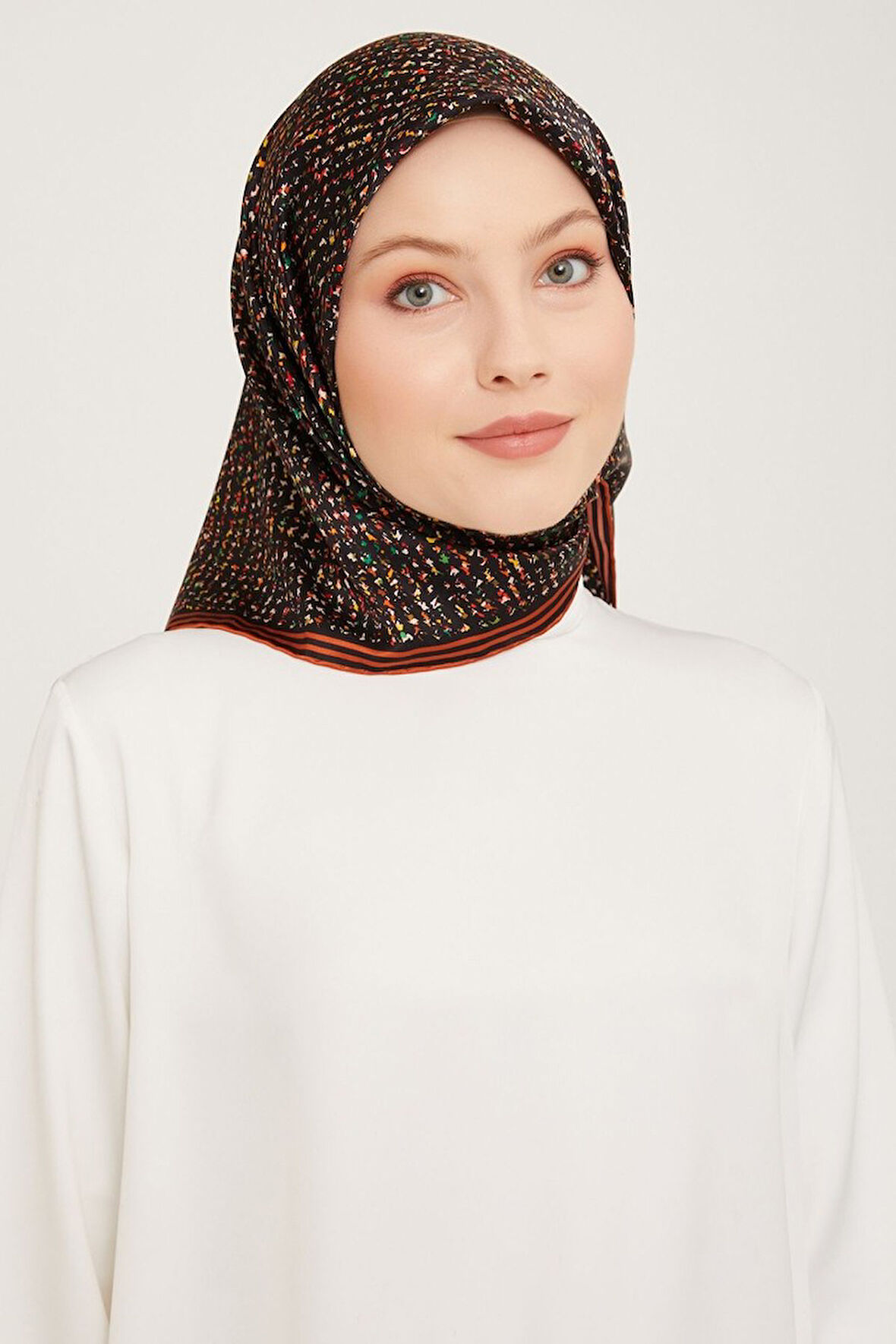Armine Nostalji Serisi İpek Sura Eşarp 9013DS-02