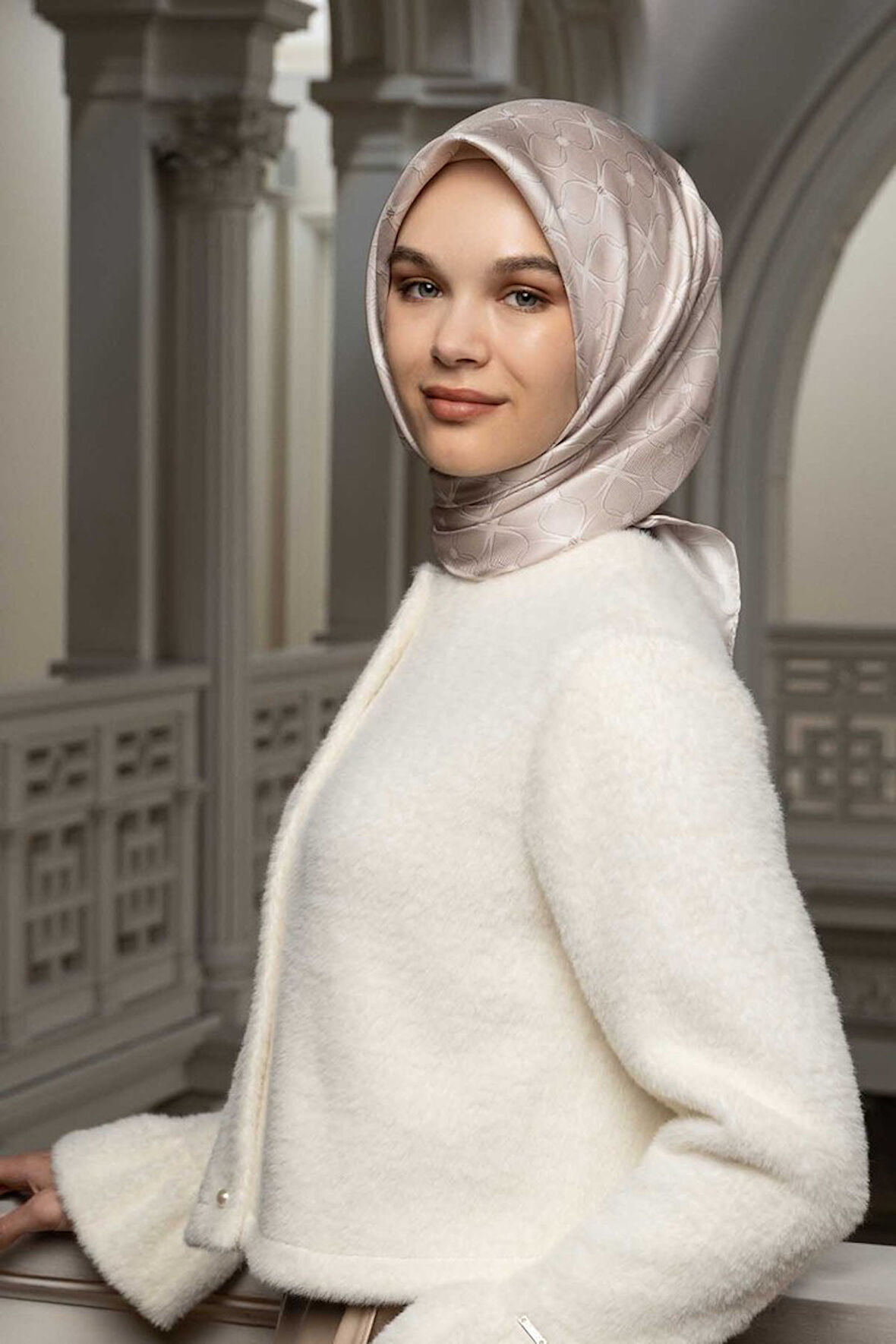 Armine İpek Twill Eşarp 9207D-01