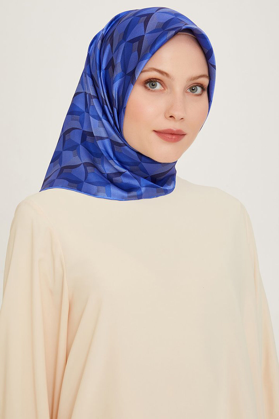 Armine İpek Twill Eşarp 9204D-05