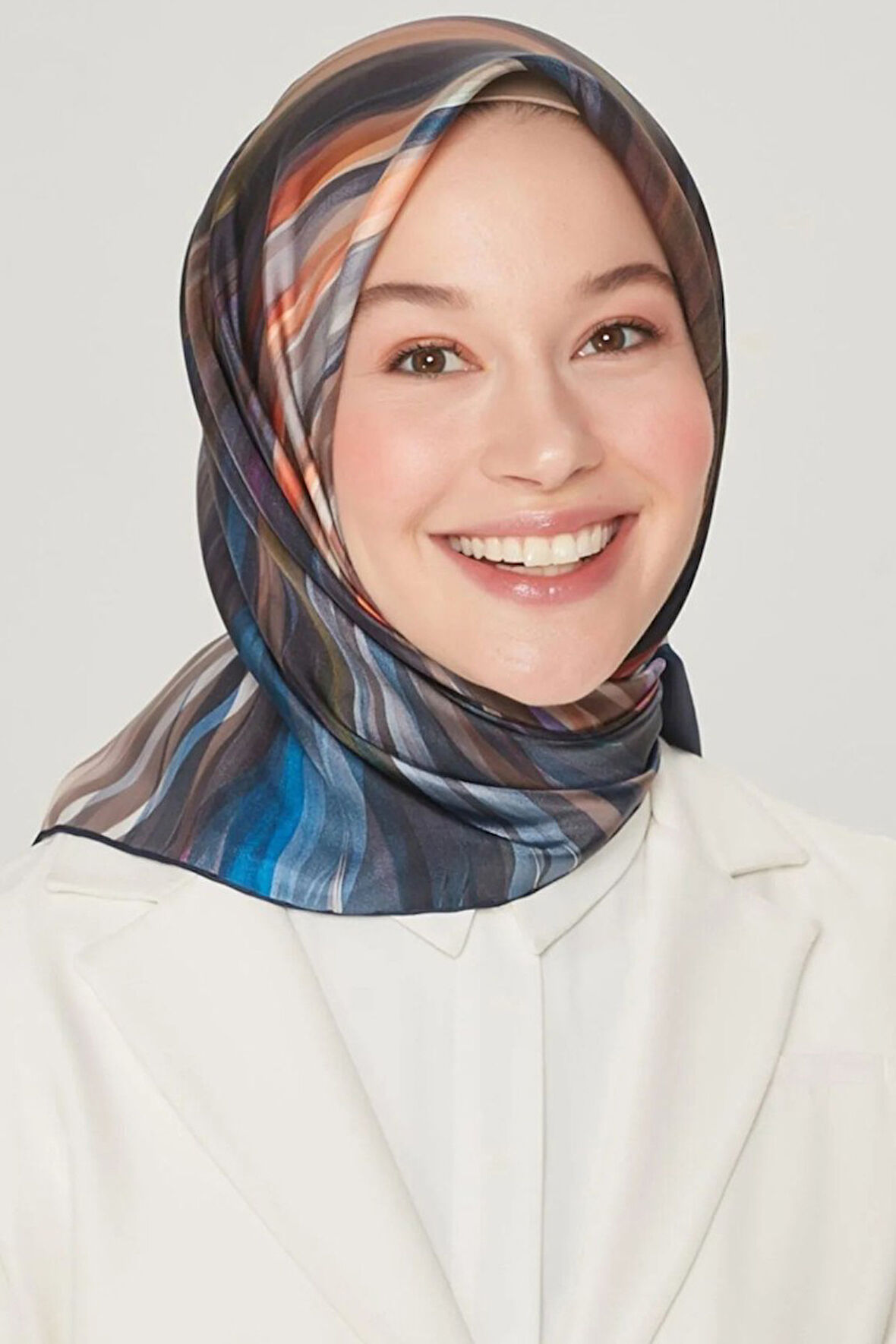 Armine Nostalji Serisi Twill İpek Eşarp 8508D-36