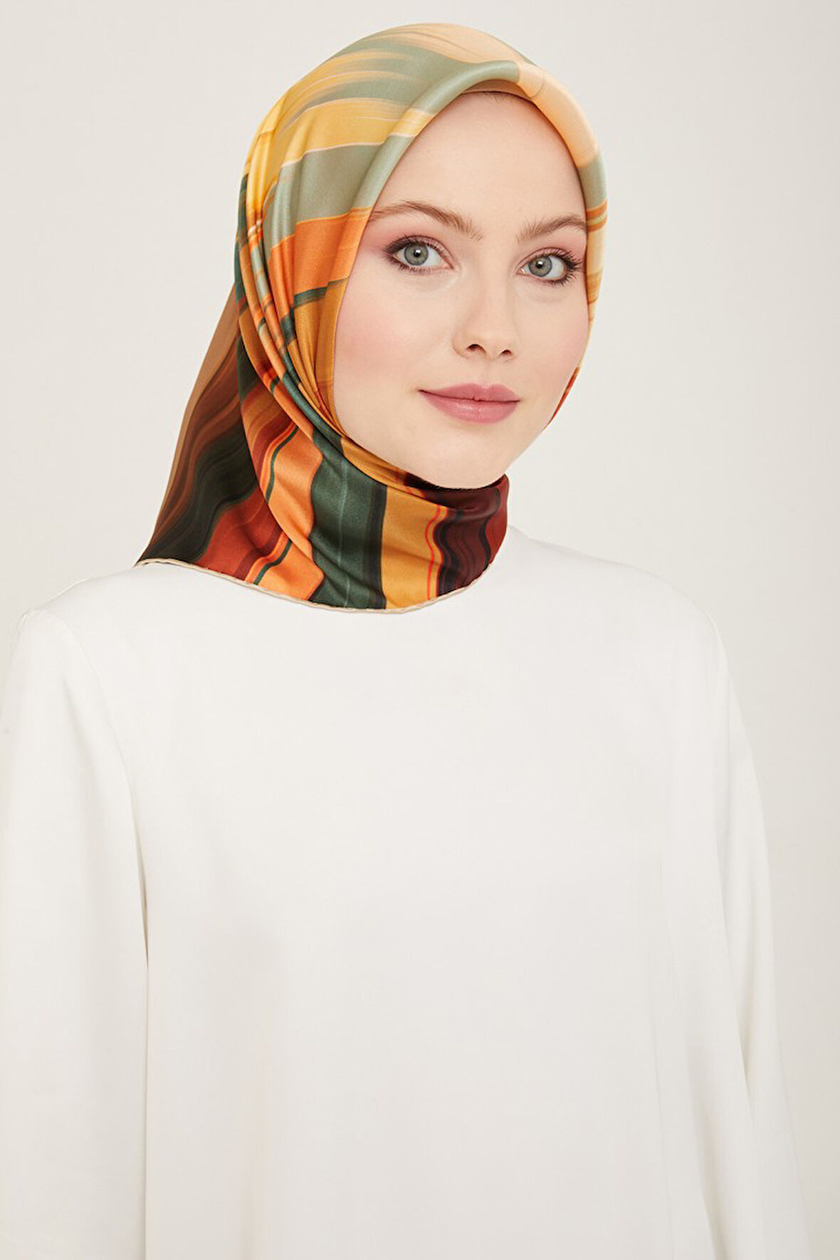 Armine İpek Eşarp Nostalji Sura 9131DS-02