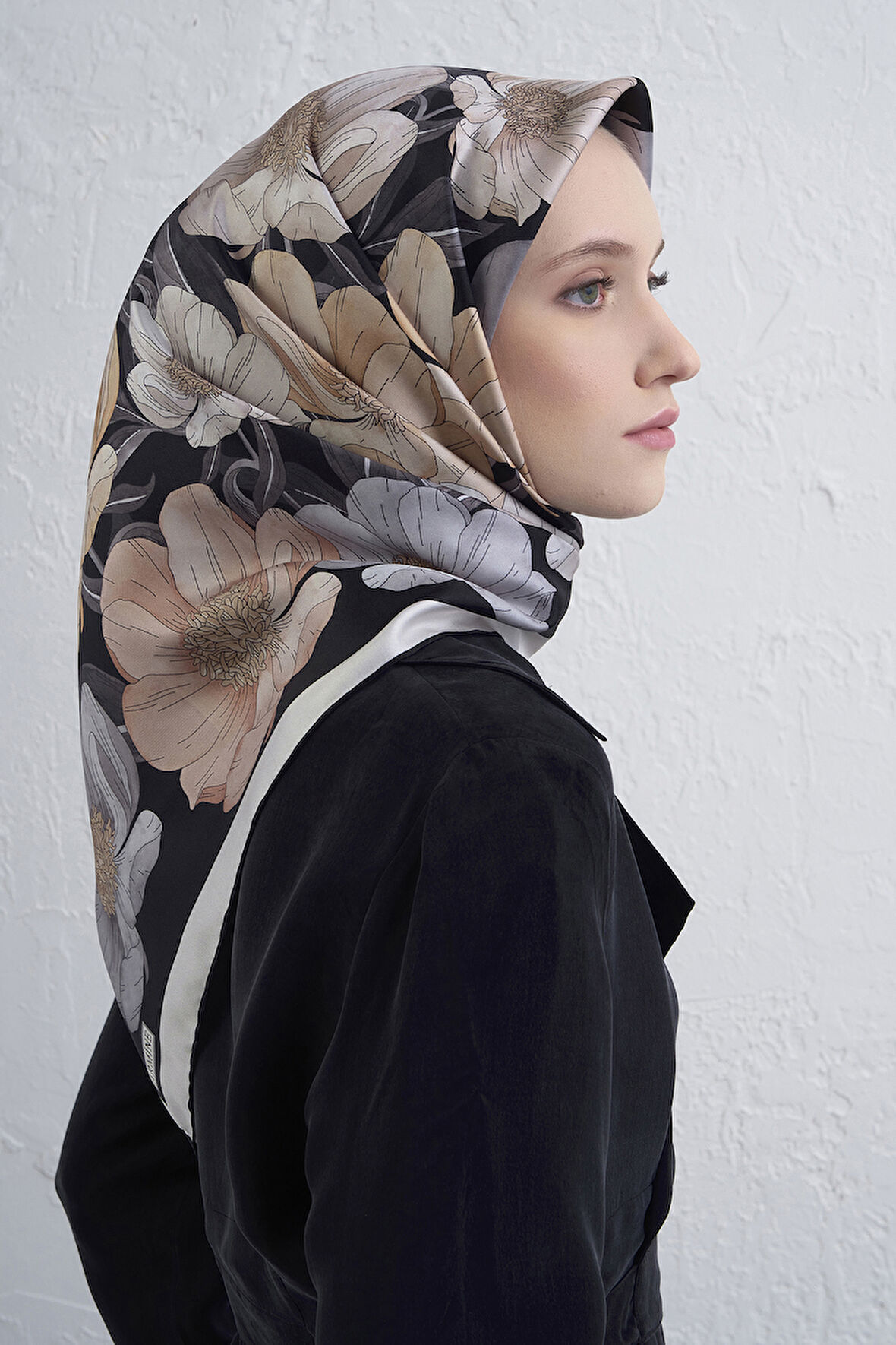 Armine Sura İpek Eşarp 9403DS