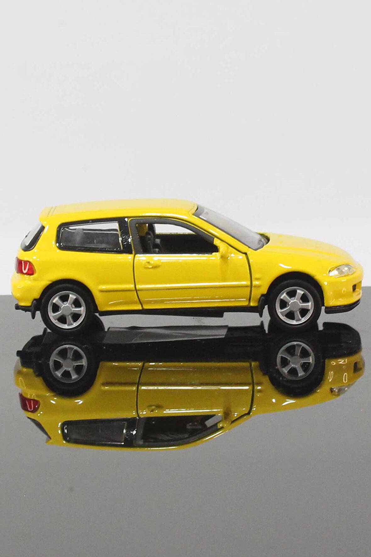 Honda Civic EG6 Hatchback Model Çek Bırak Araba 11 cm Sarı