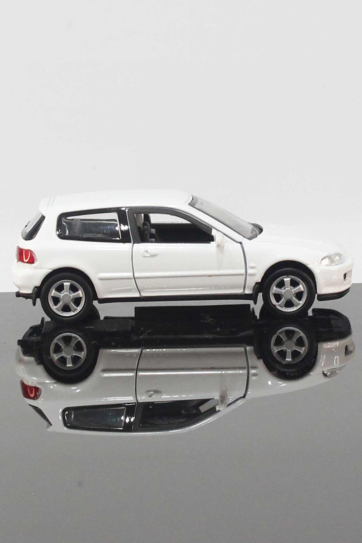 Honda Civic EG6 Hatchback Model Çek Bırak Araba 11 cm Beyaz