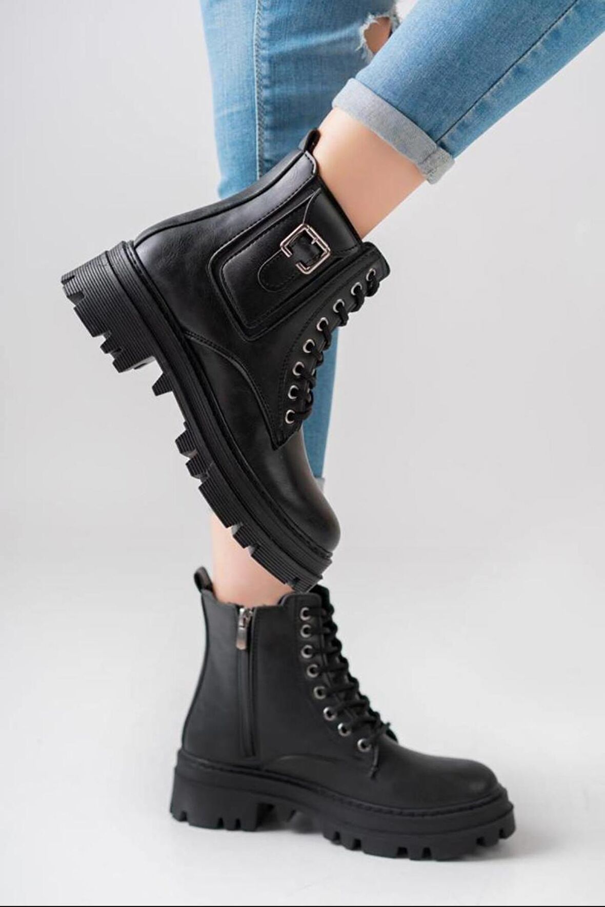 Siyah Saknuk Nubuk Kemer Toka Detaylı Fermuarlı Bağcıklı Su Geçirmez Kaydırmaz Kadın Bot