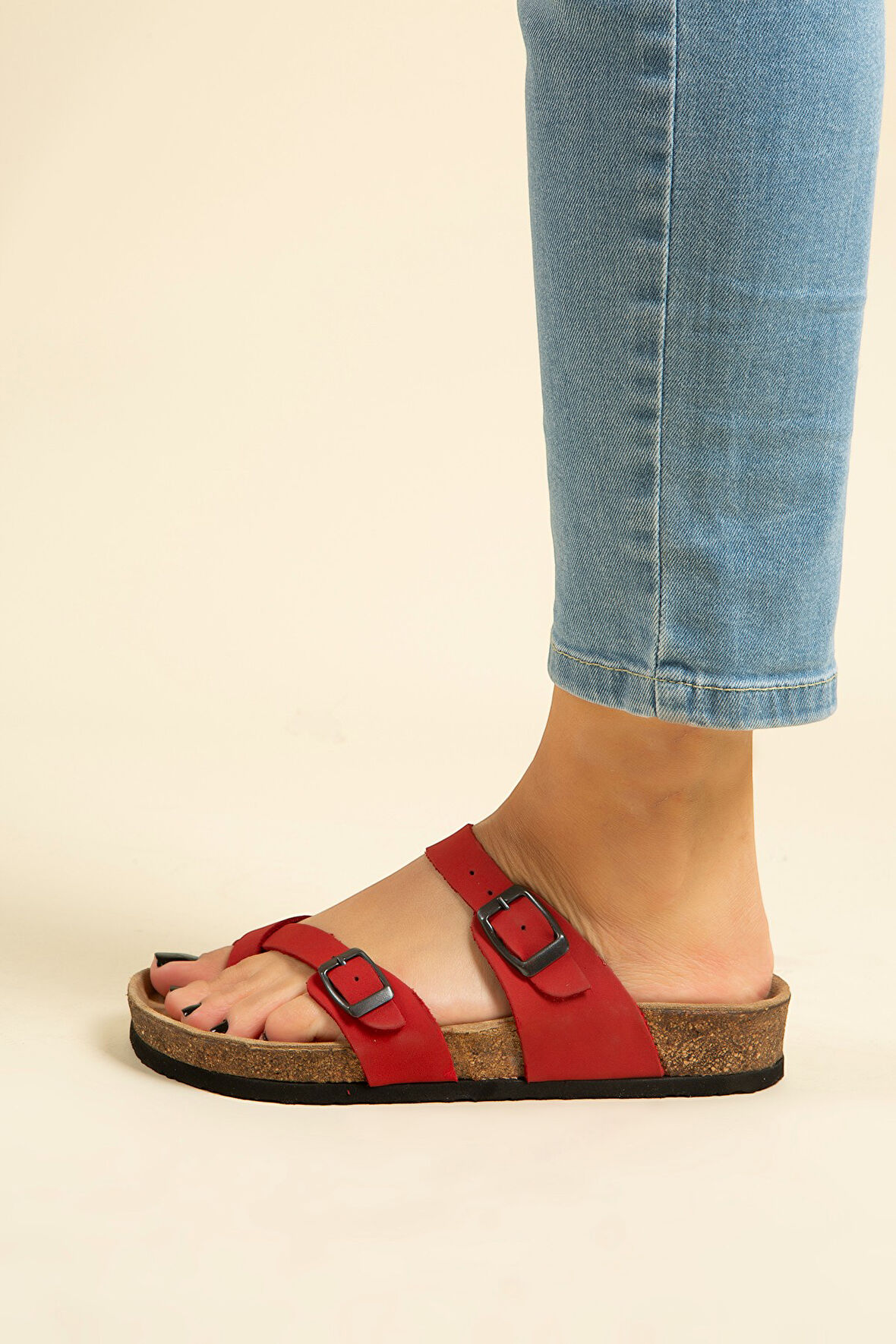 Walviss Osire Kadın Hakiki Deri Toka Ayarlı Kırmızı Terlik