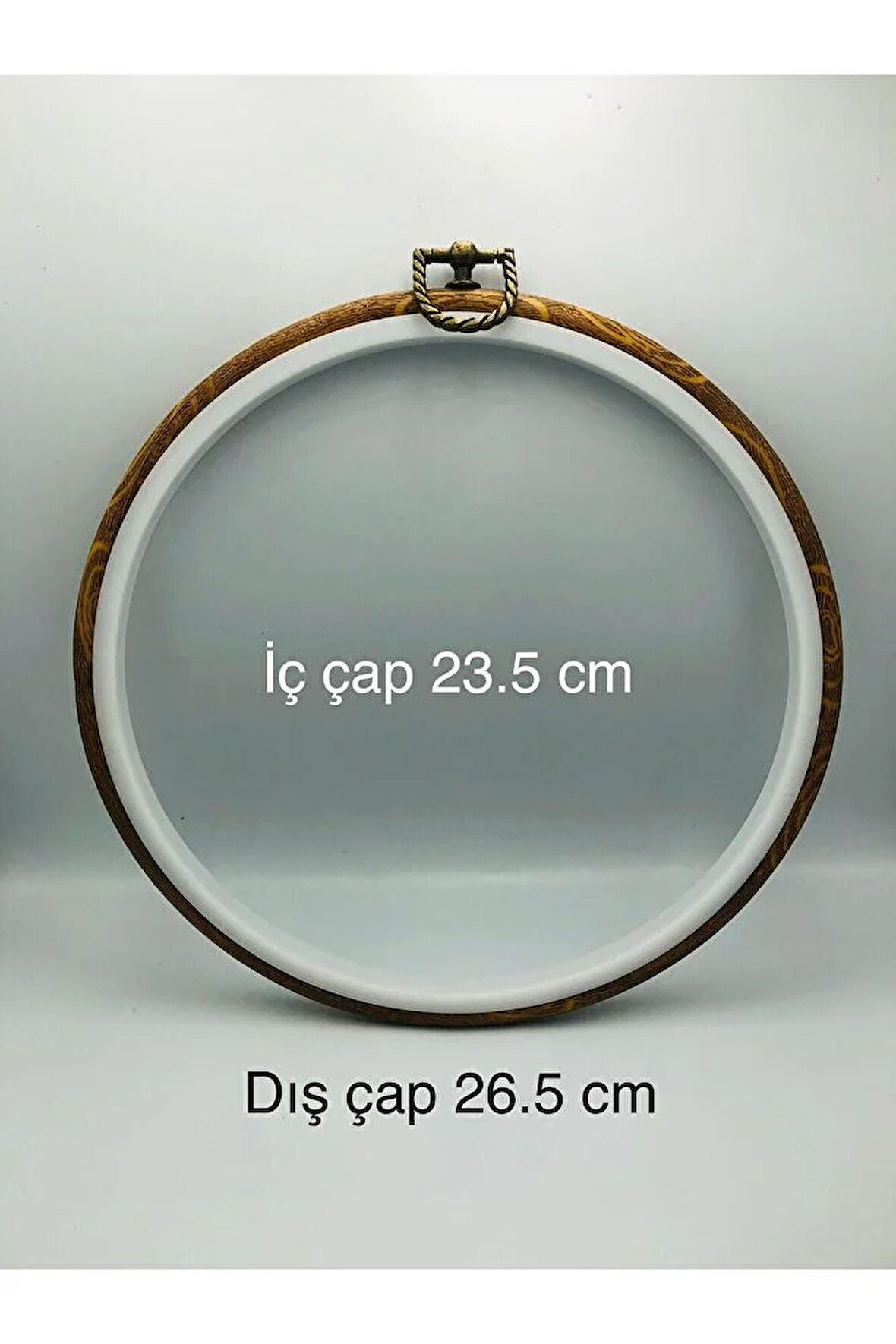 Ahşap Görünümlü Plastik Yuvarlak Pano Nakış Kasnak, Nakış Kasnağı, İç Çap 23,5 cm Dış çap 26,5 cm