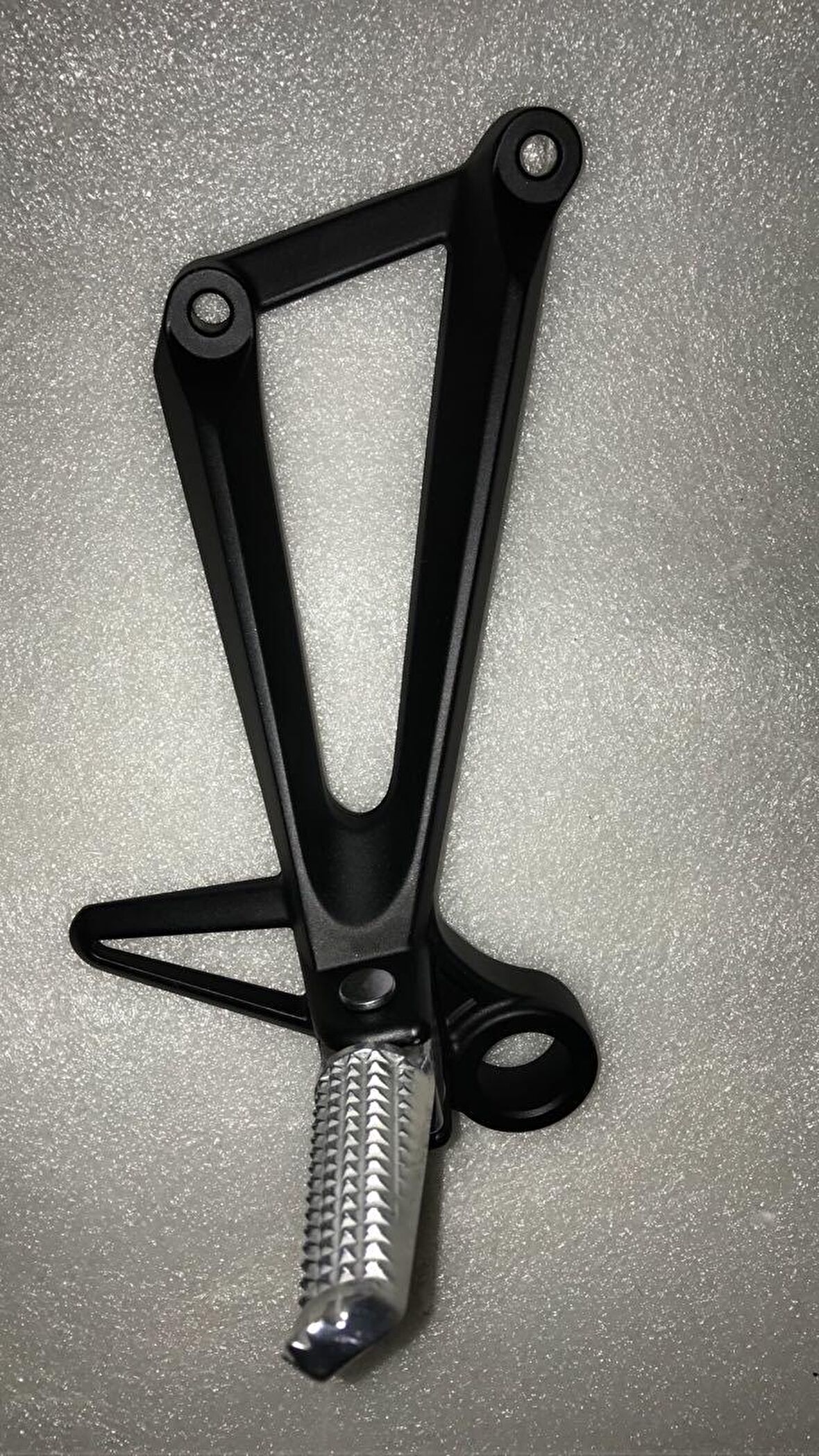YAMAHA YZF MT-25 ARKA SAĞ BRAKETİ TAKIMI