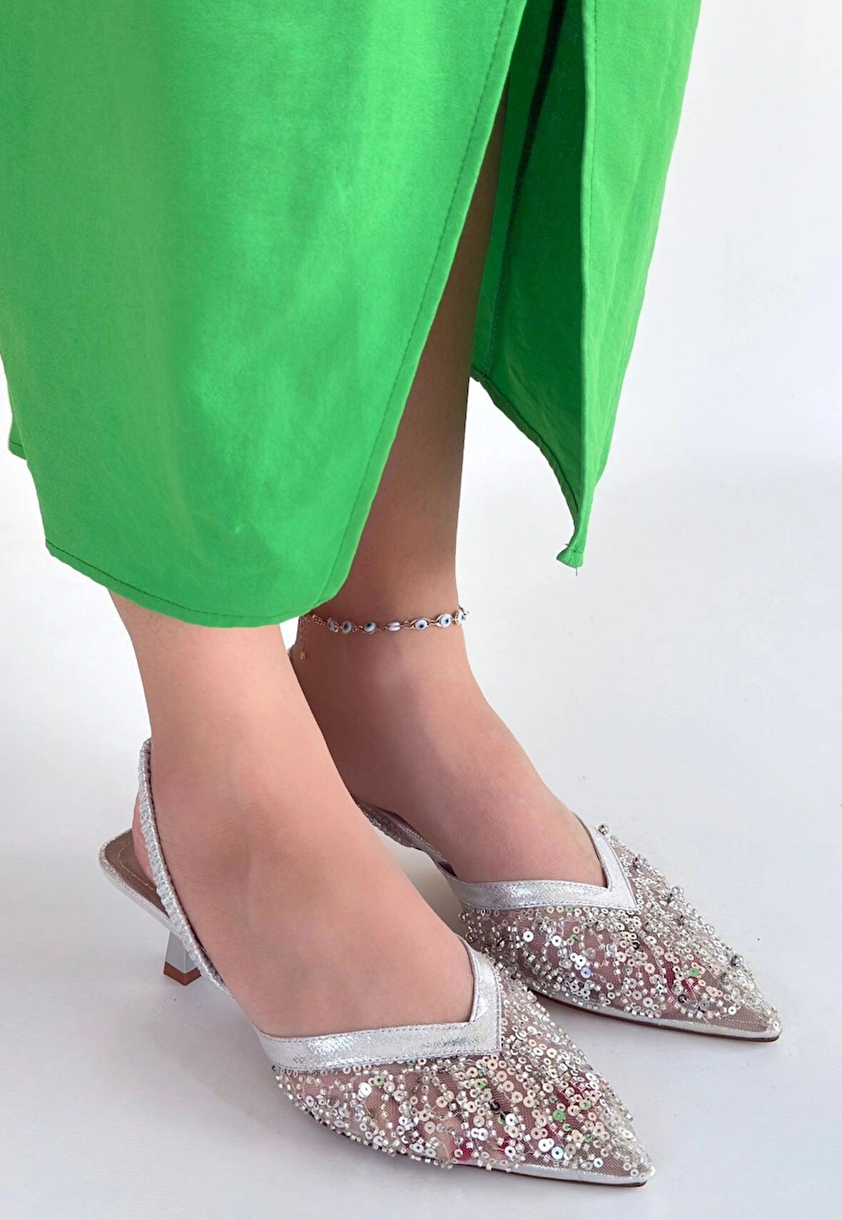 Toyi Gümüş Saten Topuklu Ayakkabı