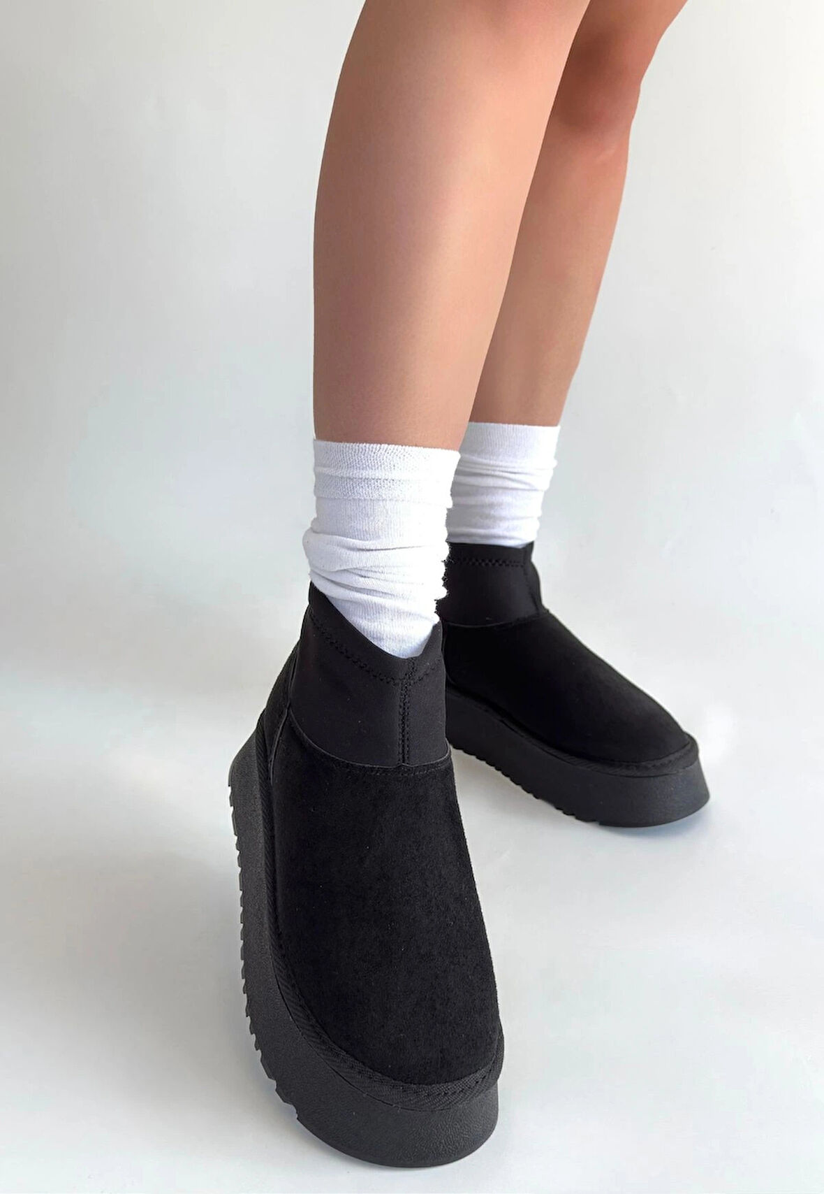 Cuen Siyah Süet Bot