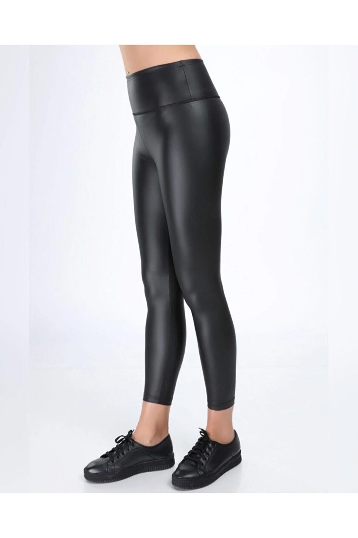 Toparlayıcı Kadın Tayt - Siyah