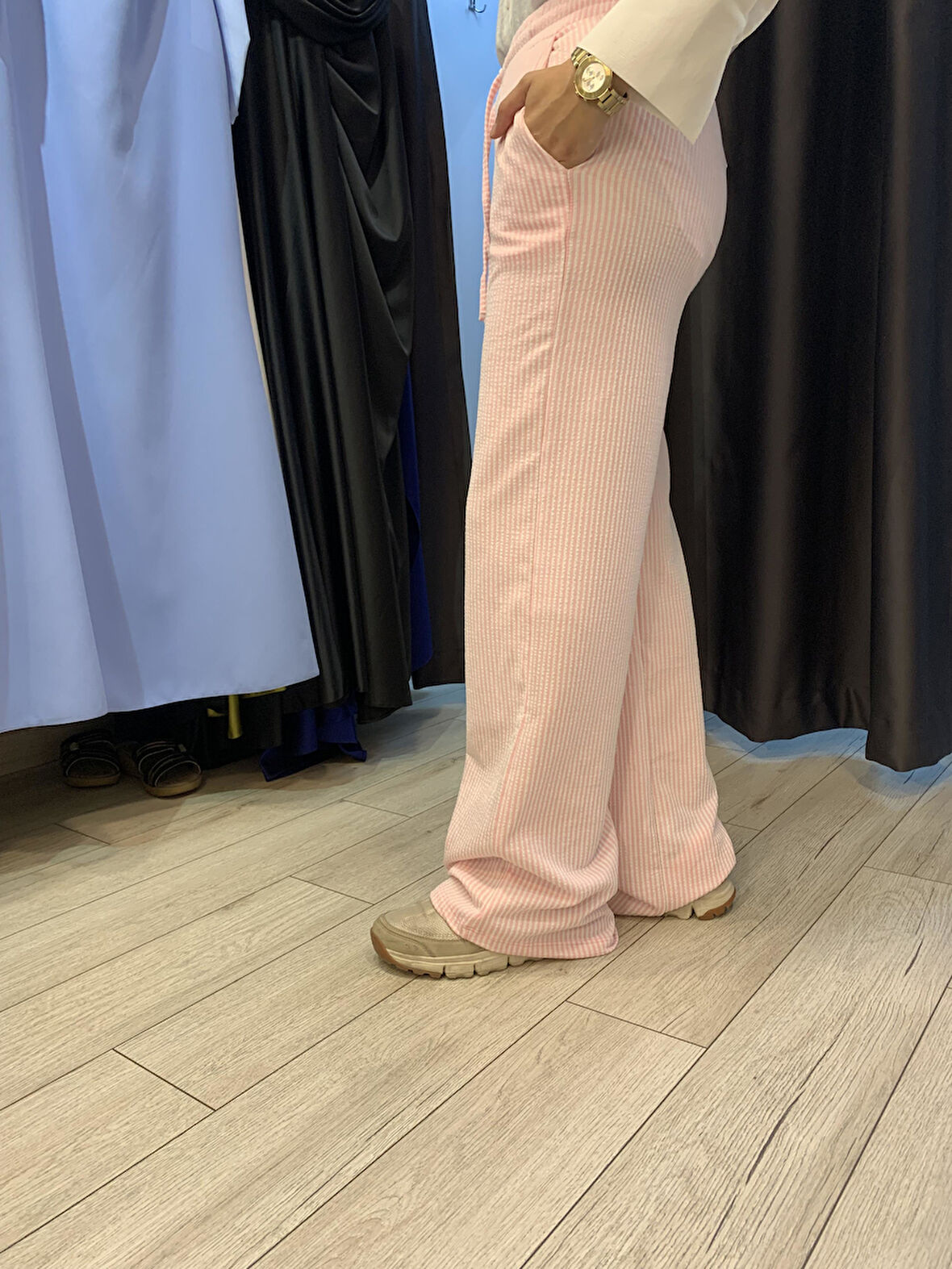 Dökümlü çizgili keten karışımlı pantolon Penbe