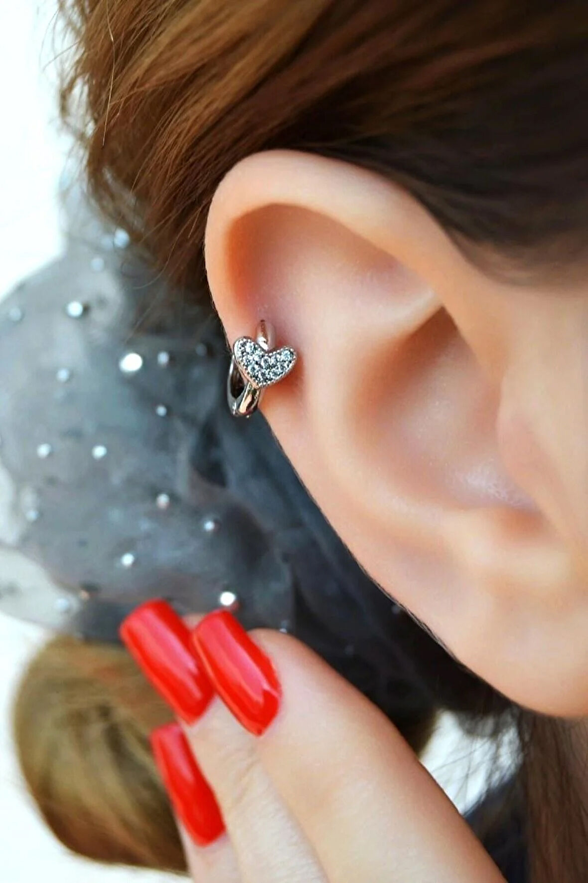 Taşlı Kalp Detaylı Halka Helix Piercing Kıkırdak Lob Gümüş Renk