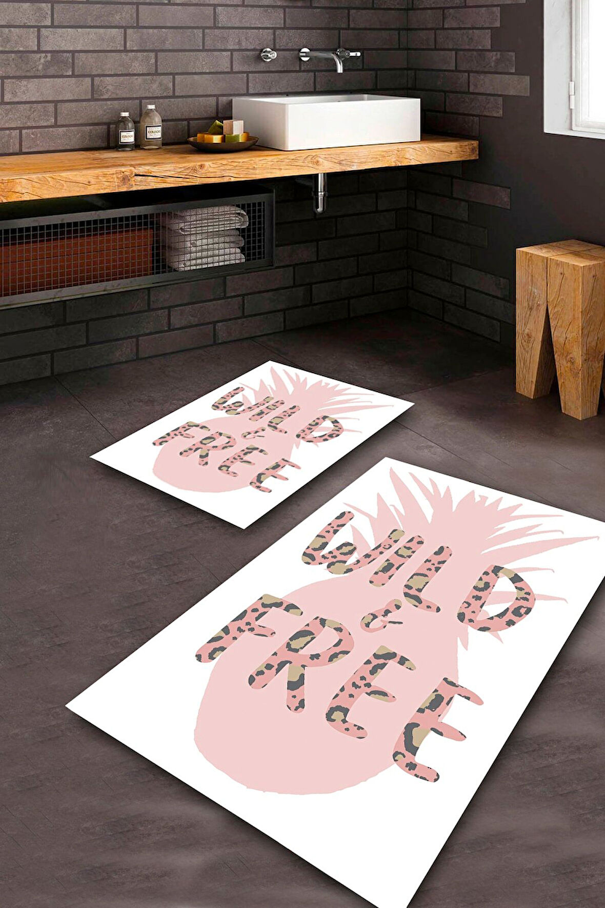 Beyaz-Pembe Pvc Deri Kaymaz Taban Free Banyo Klozet Takımı Saçaksız BPS-5481