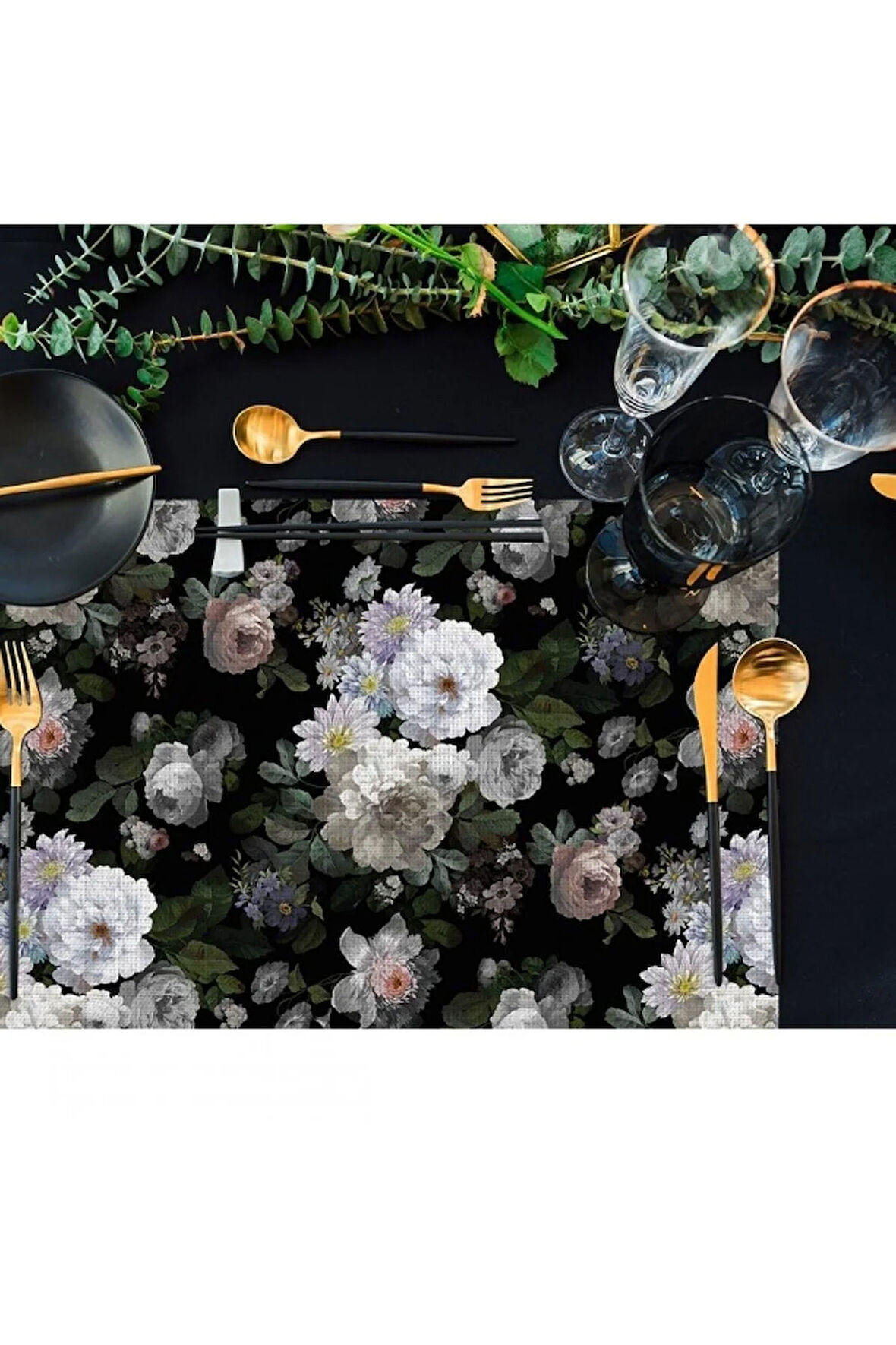 Siyah Çiçek Kumaş Amerikan Servis 4'lü Set - 35x50cm (keten, Ulusl. Yıkama Ve Solmama Sertifikası)