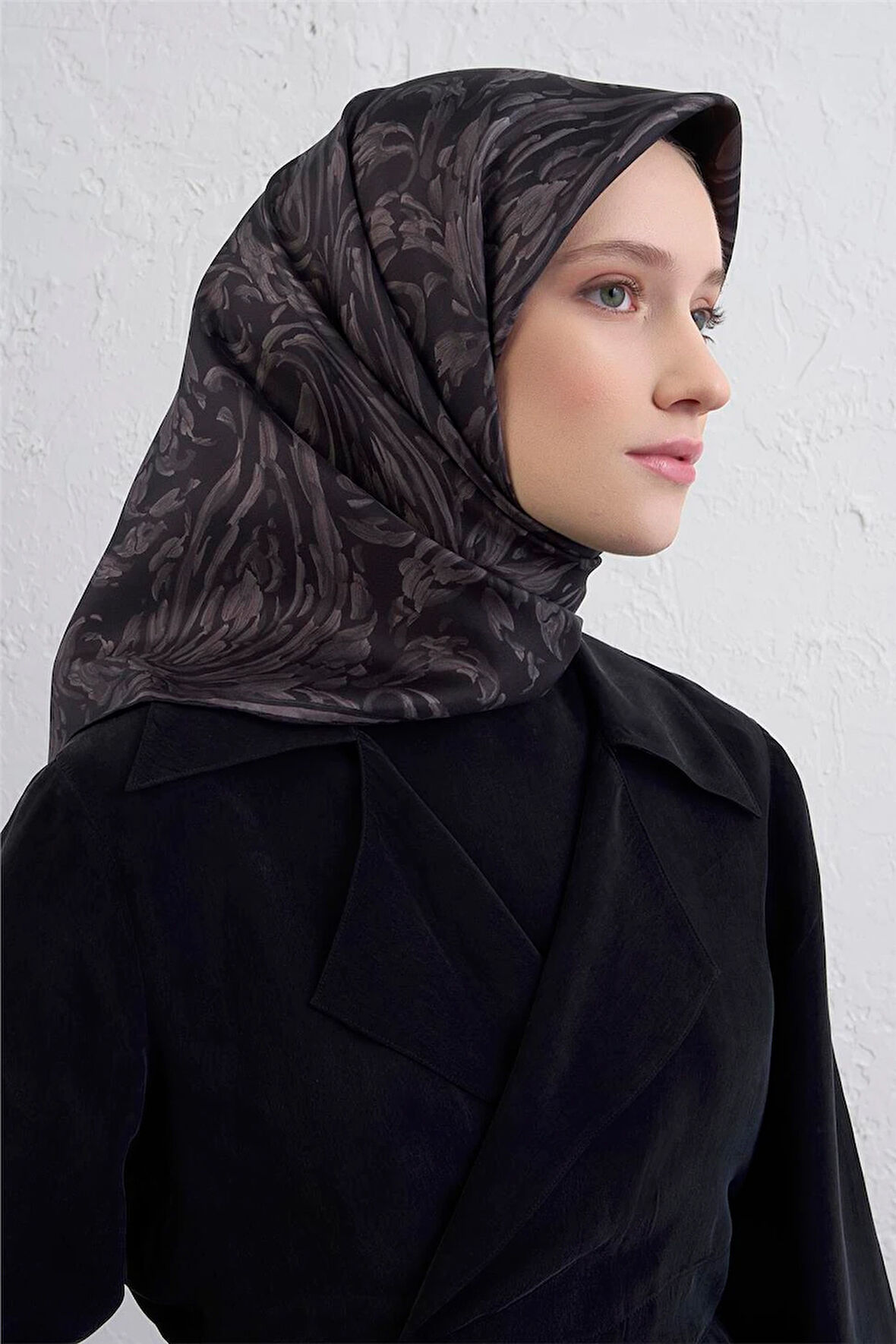 Sura İpek Eşarp - 2025/2026 Sonbahar Kış - 9431D01 (S)