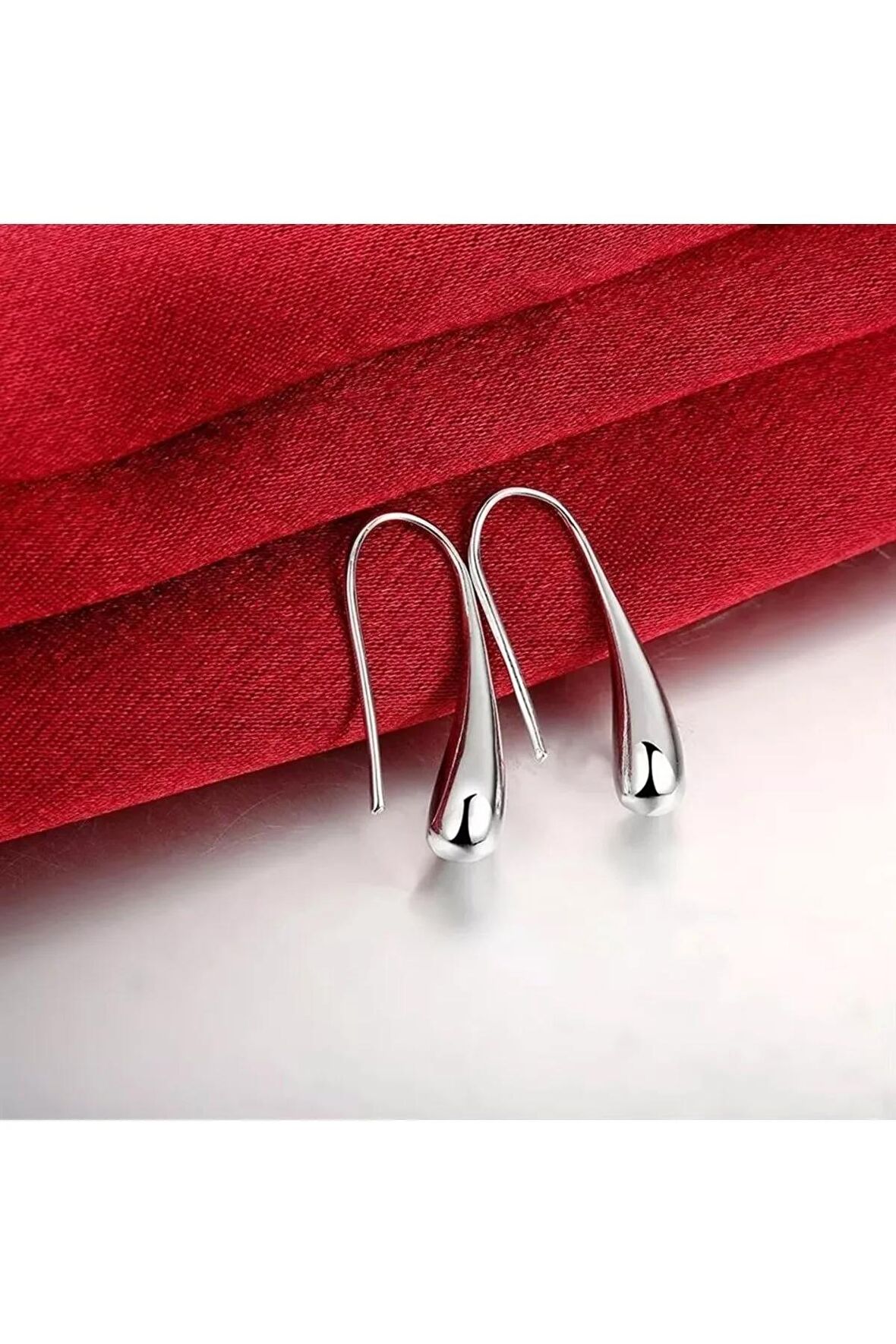 925 Ayar Gümüş Su Damlası Küpe