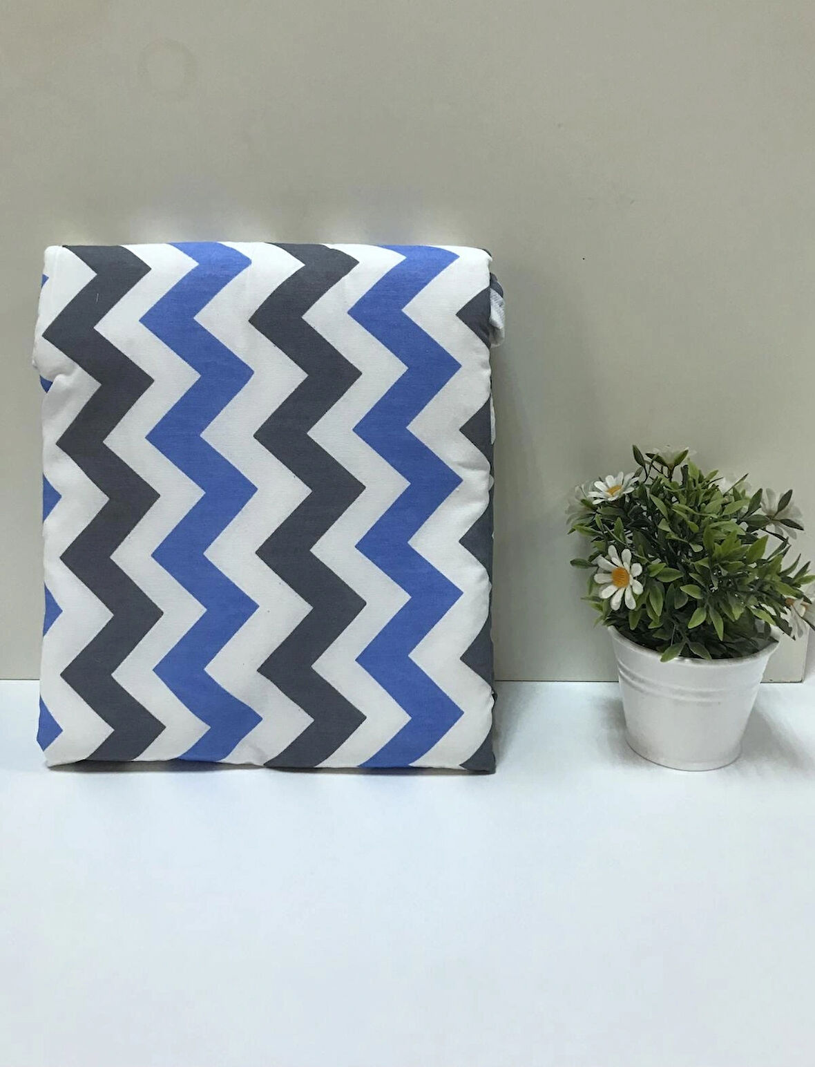 Ütü Masası Kılıfı Büyük Boy İpli Stoperli Keçeli Kılıfı Örtüsü Bezi 55x140cm Larissa